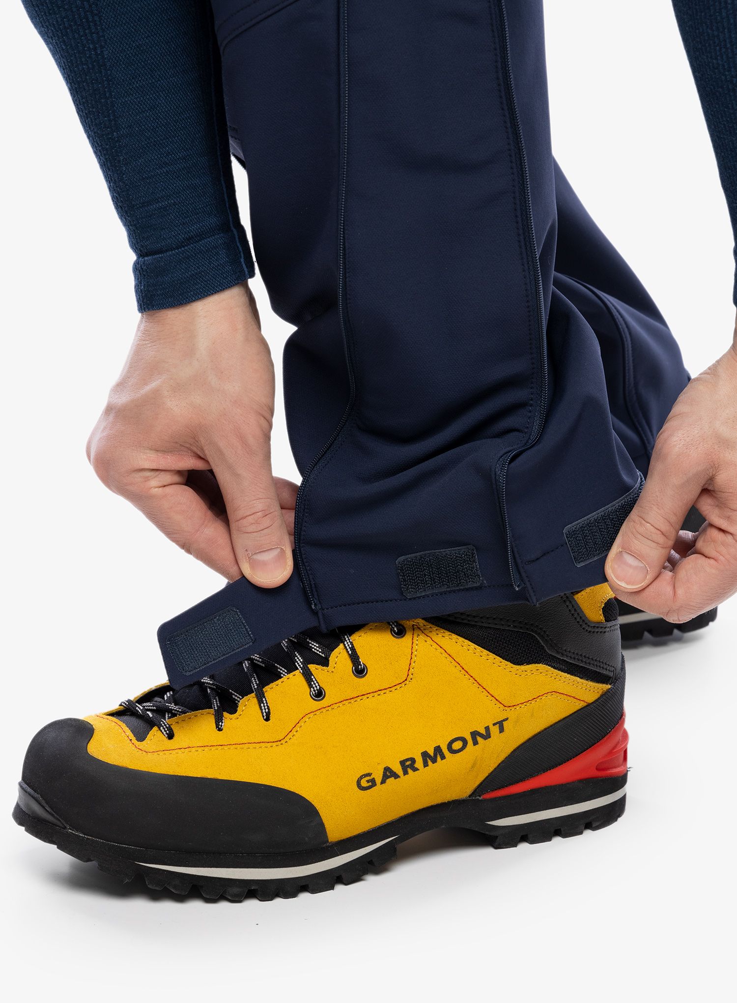 Moške softshell hlače Mammut Zinal Guide SO Hybrid Pants - marine