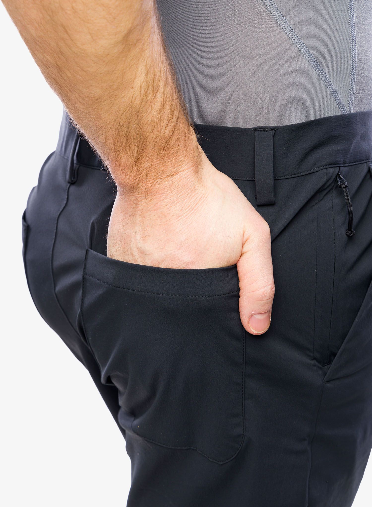Pohodniške kratke hlače Marmot Arch Rock Short 8 Inch - black