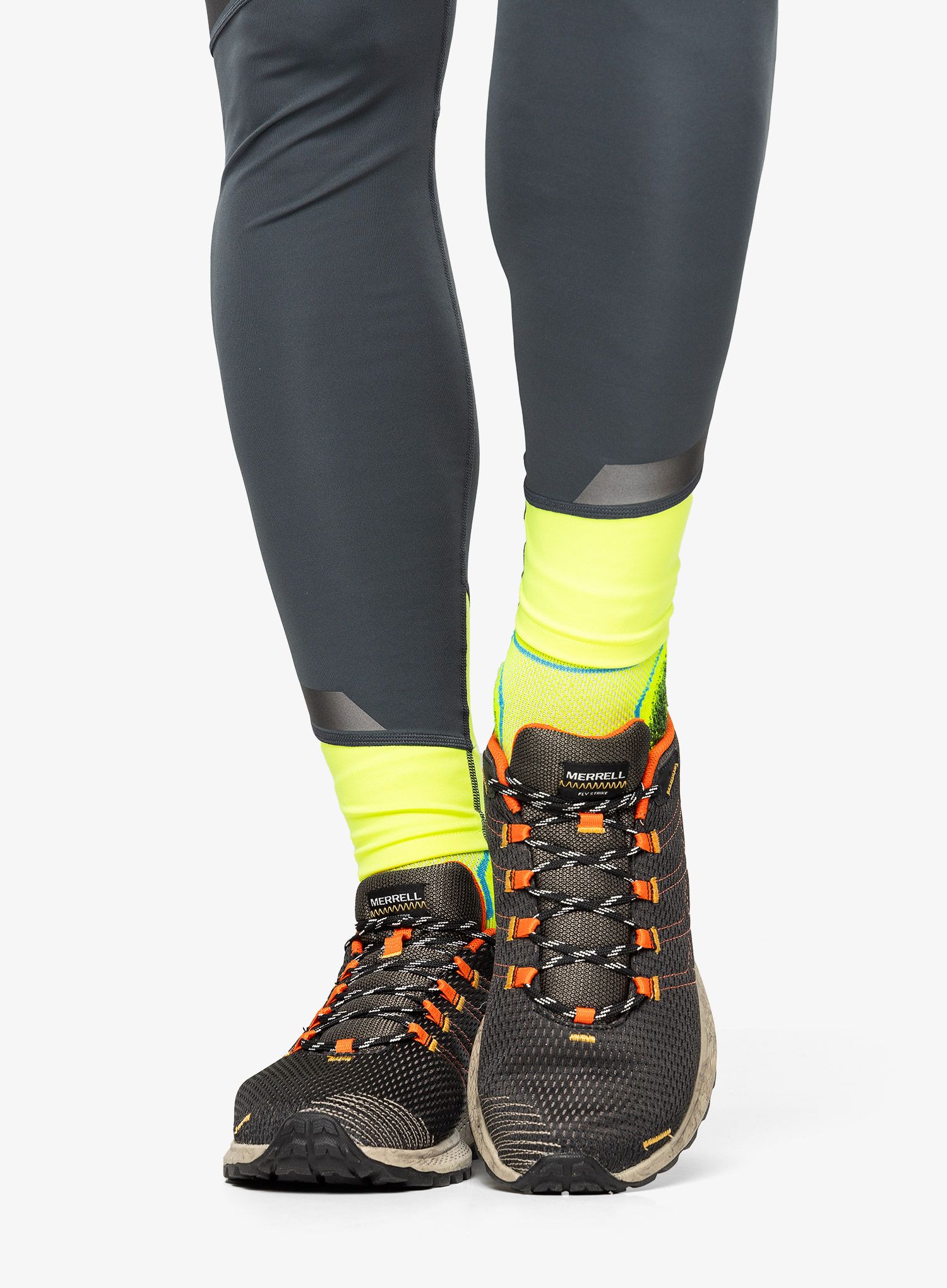 Moški tekaški čevlji Merrell Fly Strike - black/tangerine
