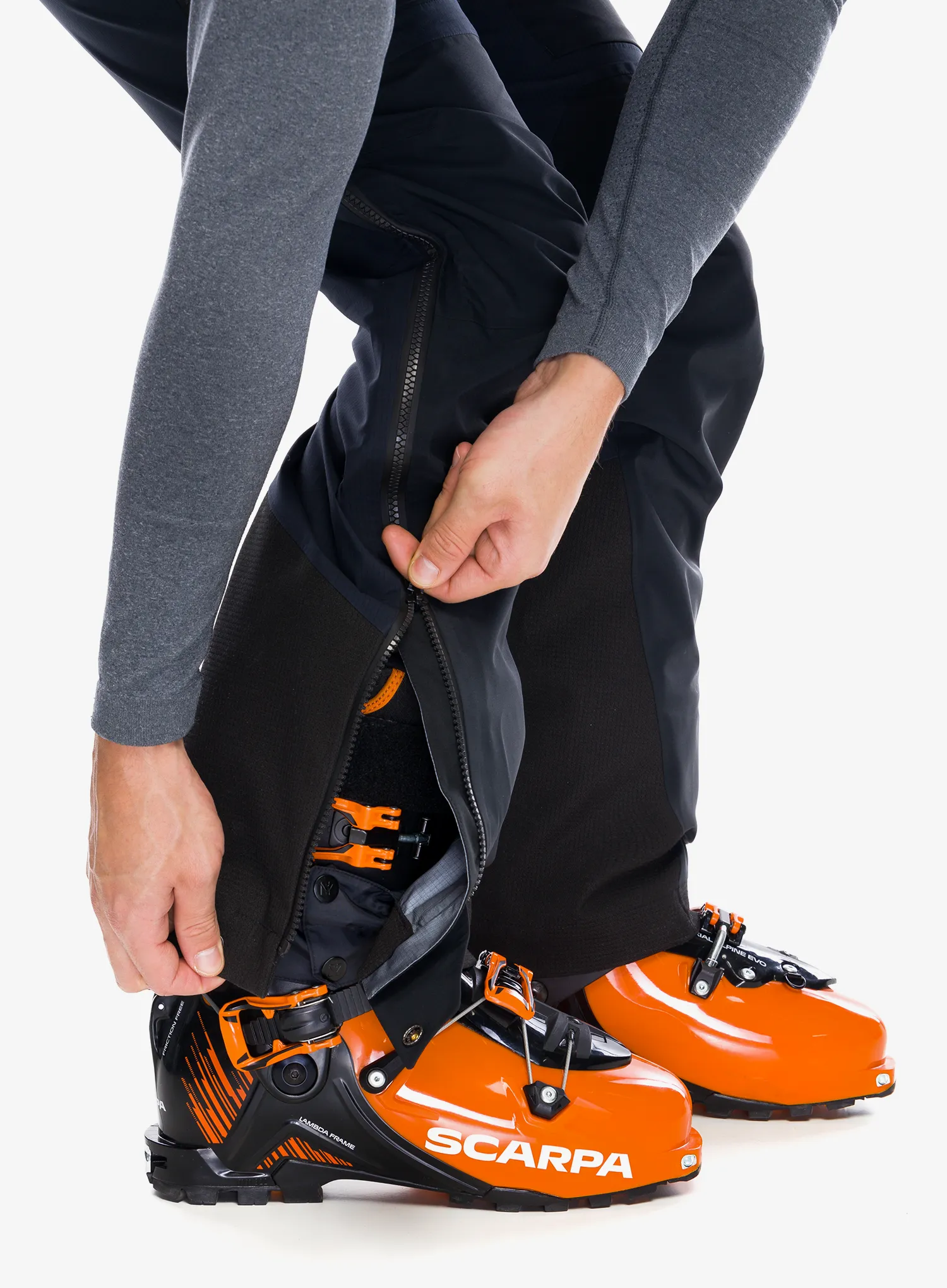 Pohodniške hlače Millet Trilogy GTX Pro Pant - black