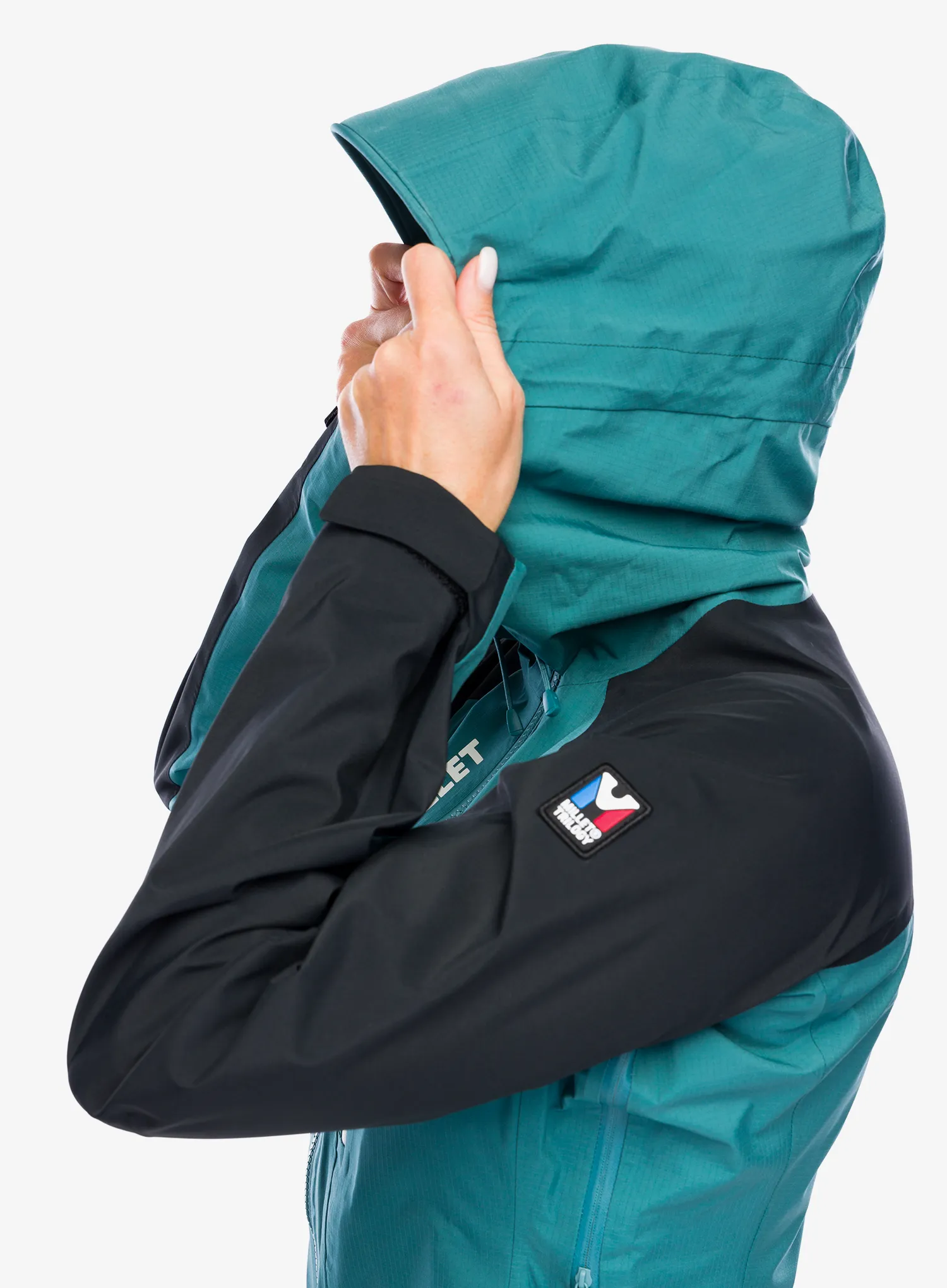 Ženska hardshell jakna Millet Trilogy V Icon GTX Pro Jacket - hydro/black