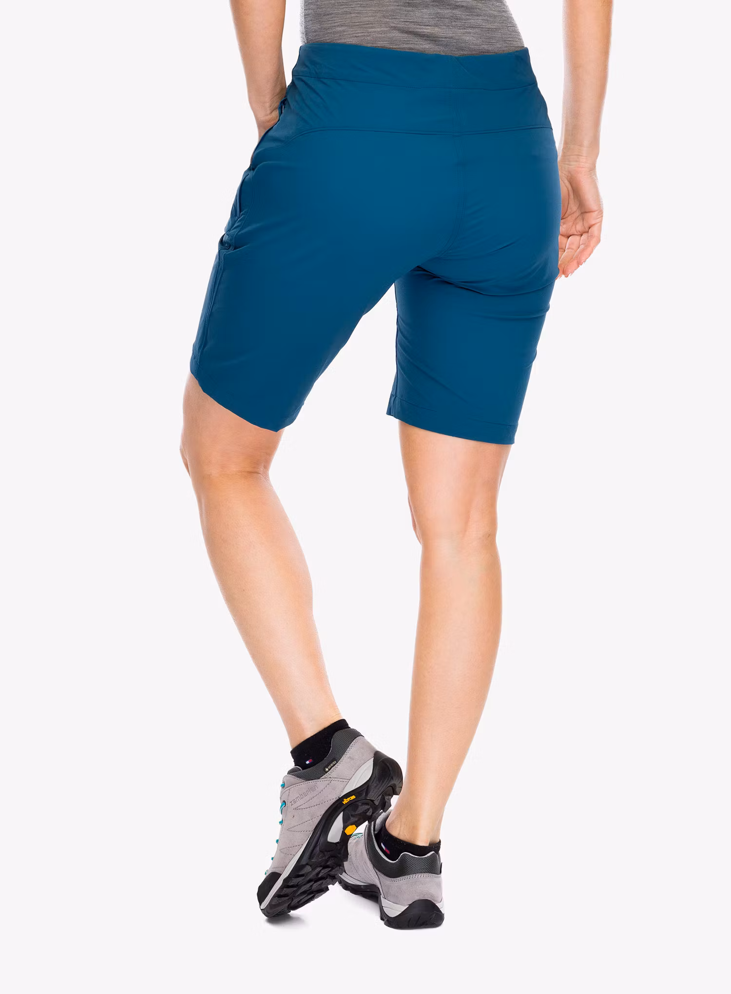 Ženske pohodniške kratke hlače Mountain Equipment Comici Short - majolica blue/topaz