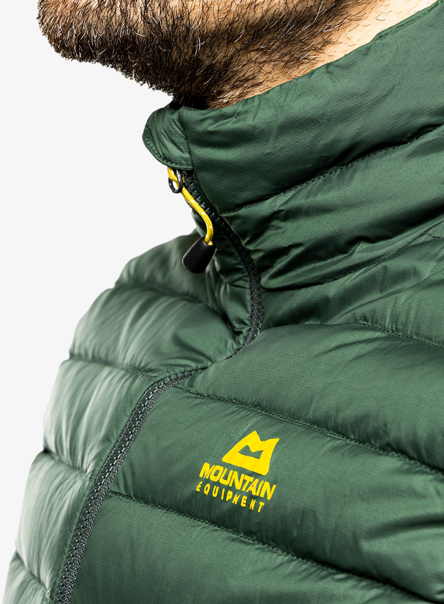 Puhasti brezrokavnik Mountain Equipment Earthrise Vest - conifer