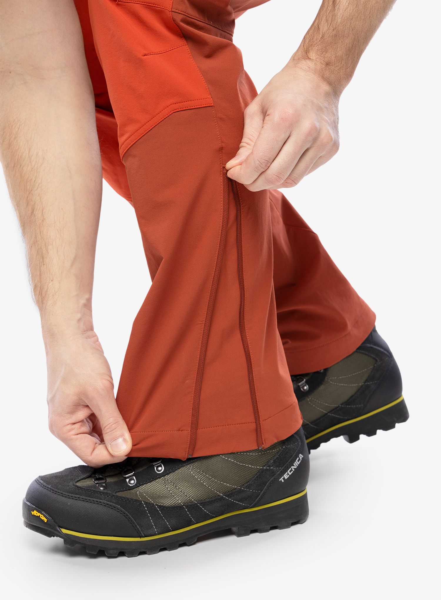 Softshell hlače Mountain Equipment Ibex Mountain Pant Regular - atlas red/burnt henna