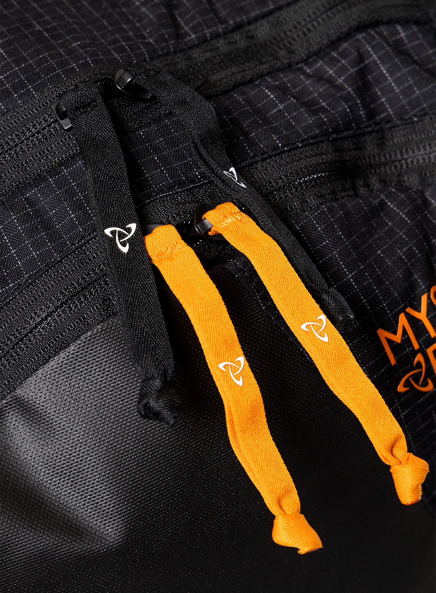 Nahrbtnik za turno smučanje Mystery Ranch Saddle Peak - black