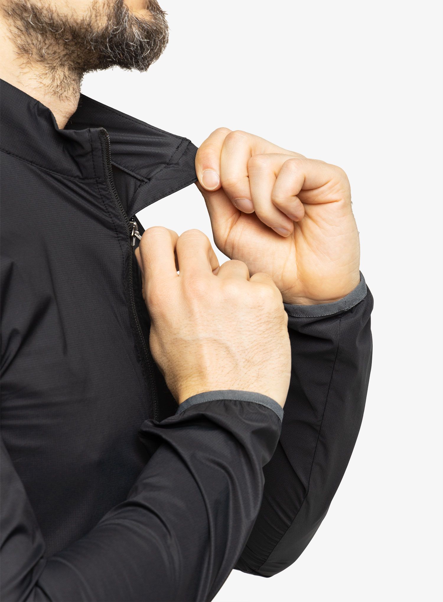 Kolesarska jakna Oakley Endurance PKBL Wind Jacket - blackout