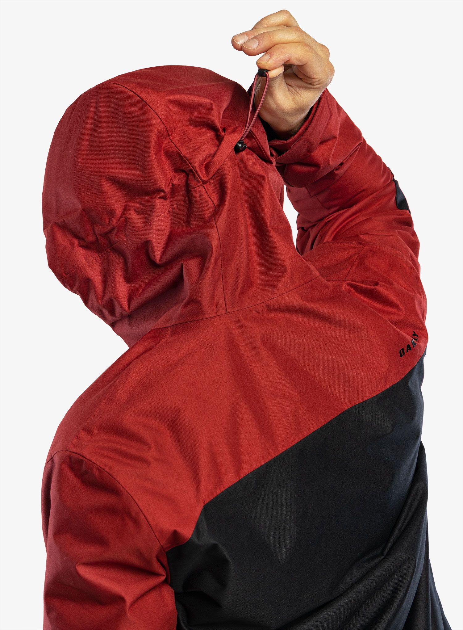 Sintetična jakna Oakley Sierra Insulated Jacket - iron red/blackout
