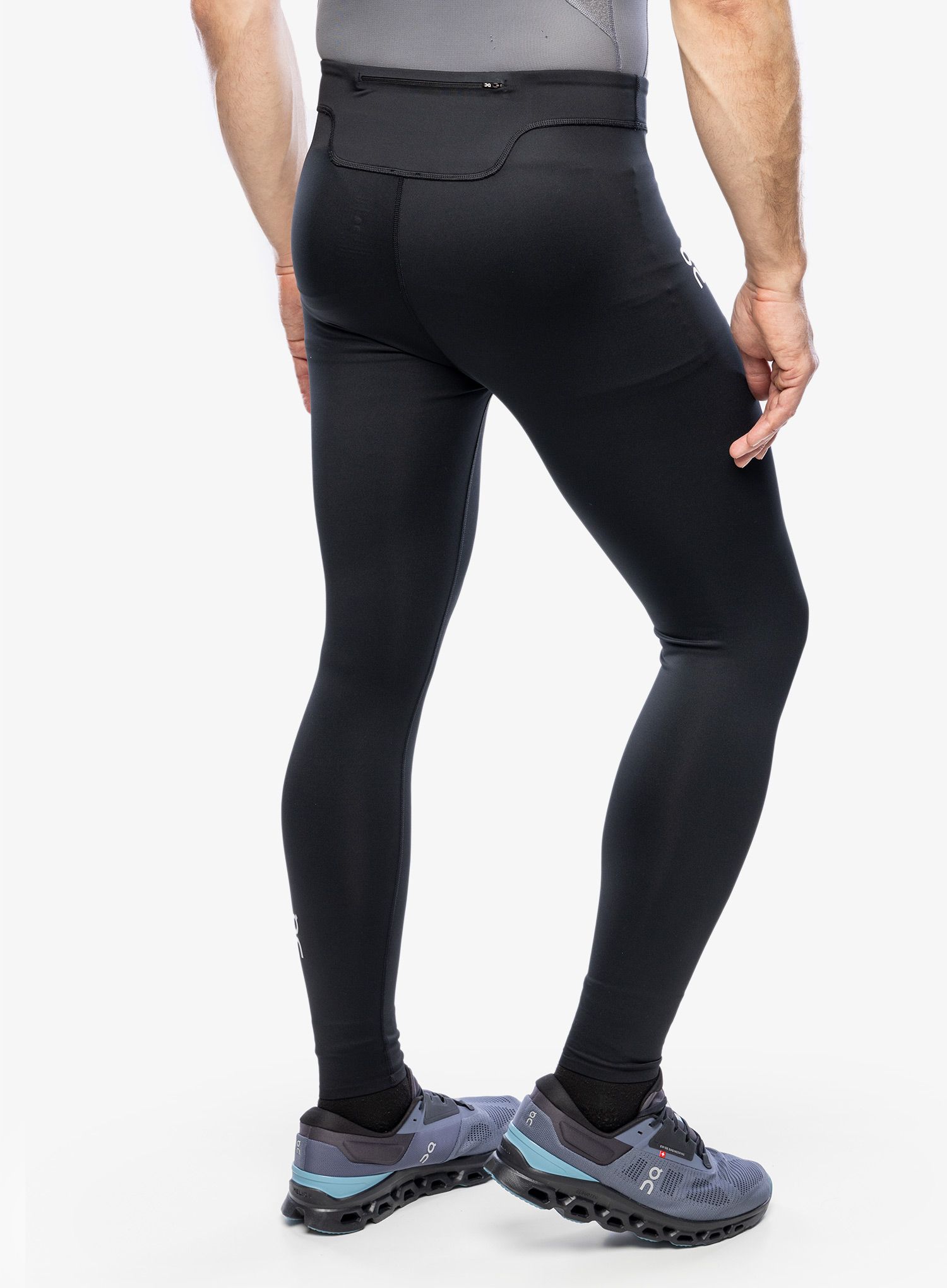 Tekaške pajkice On Core Tights - black
