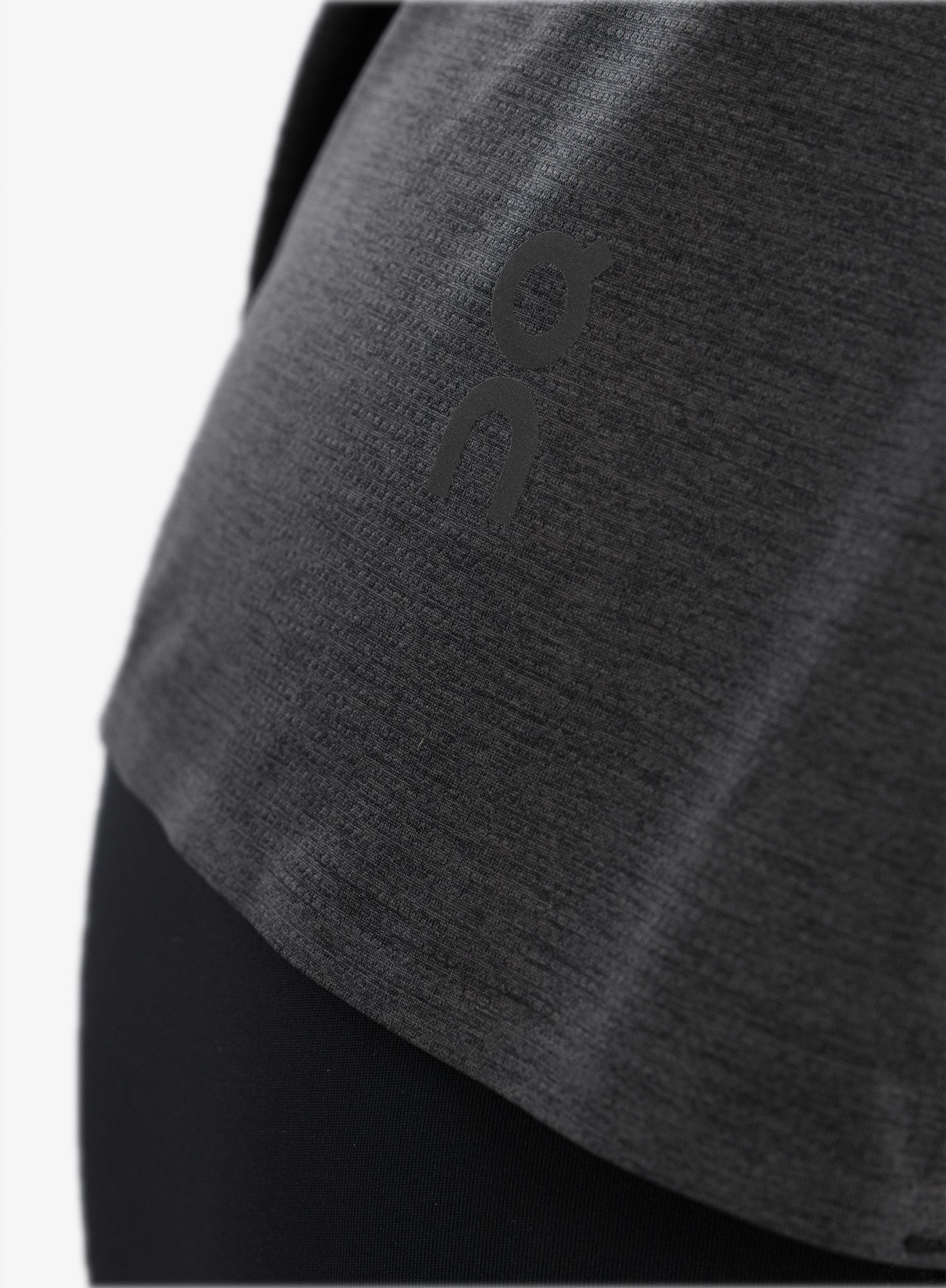Ženska tekaška majica On Performance-T - mango/black