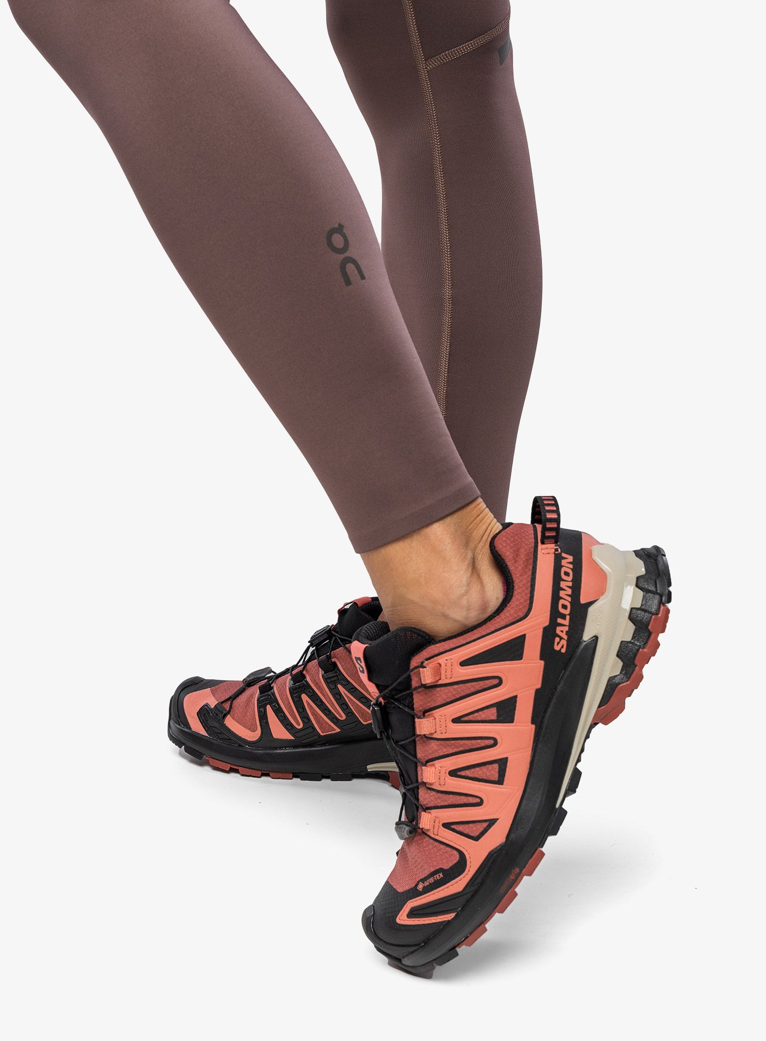 Ženske tekaške pajkice On Performance Winter Tights - grape