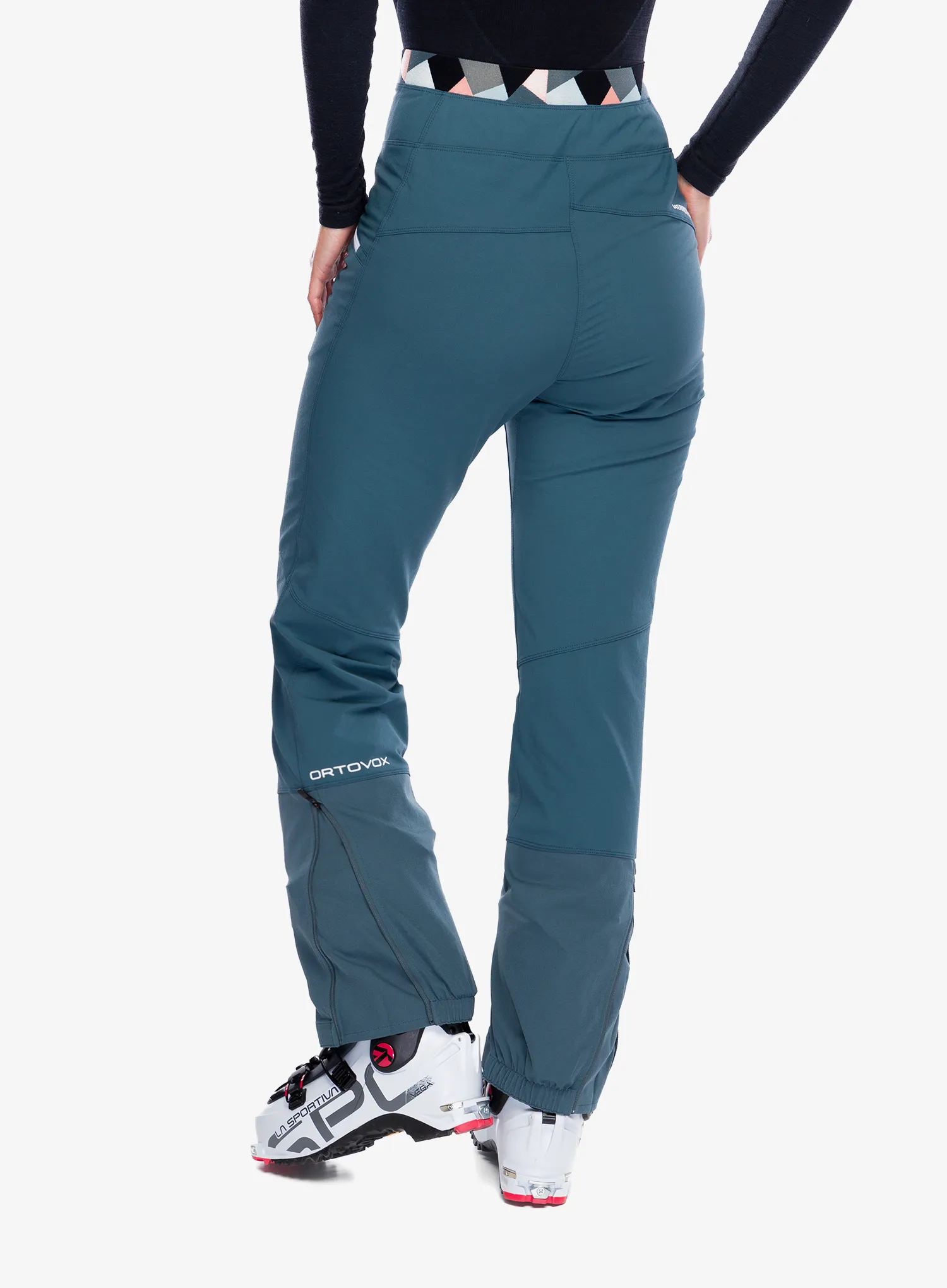 Ženske softshell hlače Ortovox Punta Berrino Stretch Pants - dark arctic grey