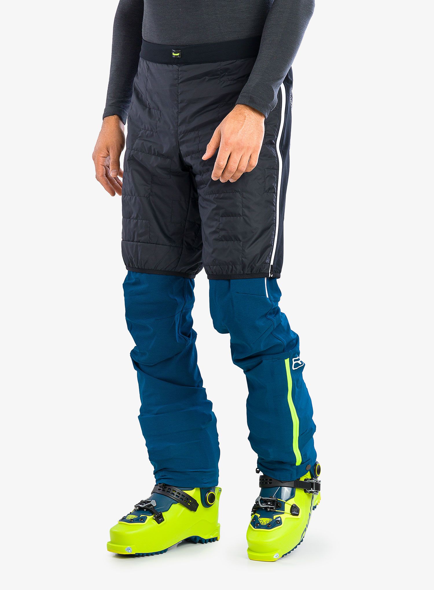Kratke hlače Ortovox Swisswool Piz Boe Shorts - black raven