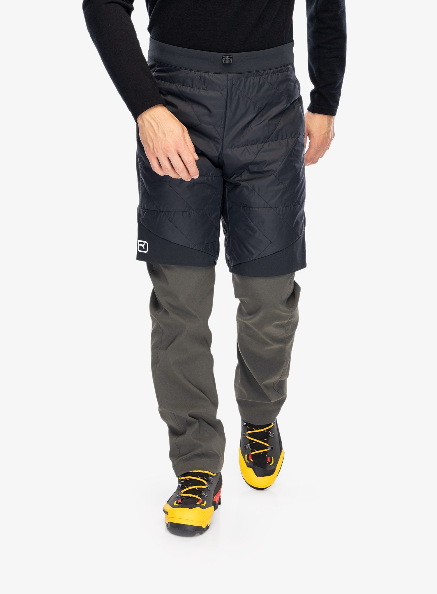 Podložene kratke hlače Ortovox Swisswool Piz Boe Shorts - black raven