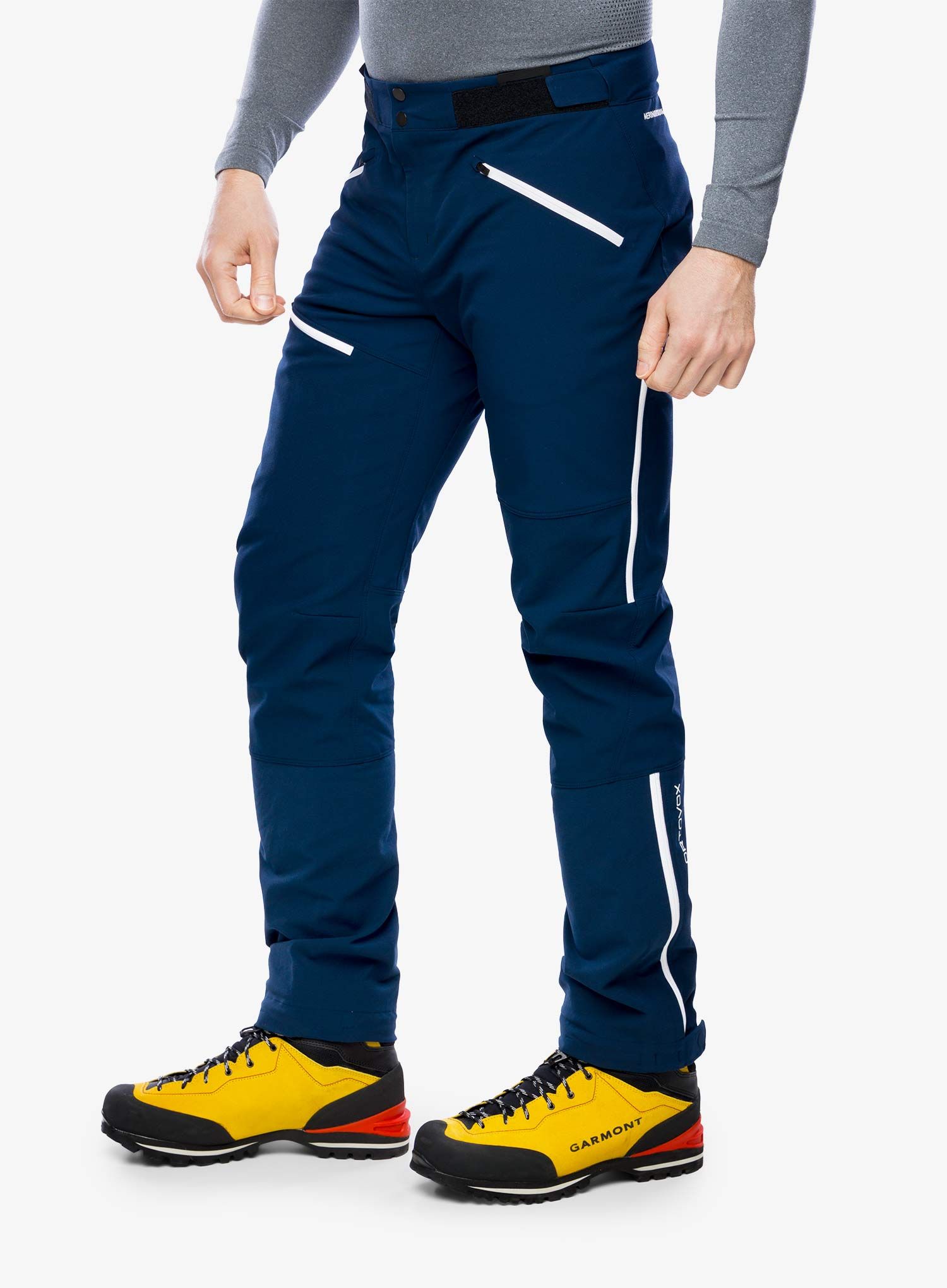 Pohodniške hlače Ortovox Westalpen Softshell Pants - deep ocean
