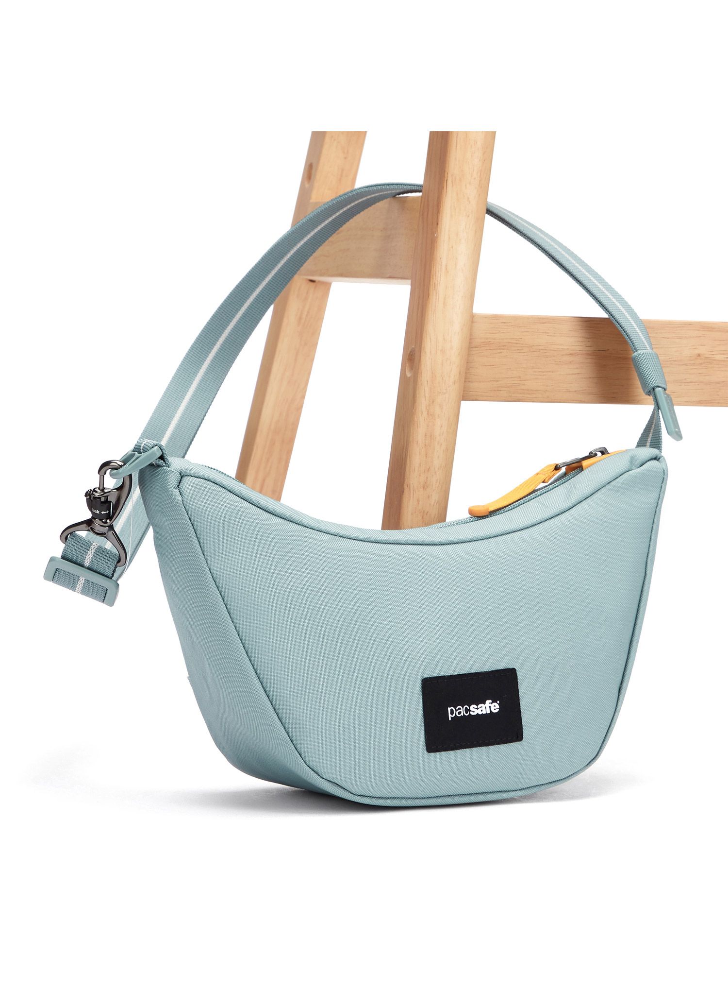Torbica za čez ramo Pacsafe Go Lunar Crossbody - fresh mint