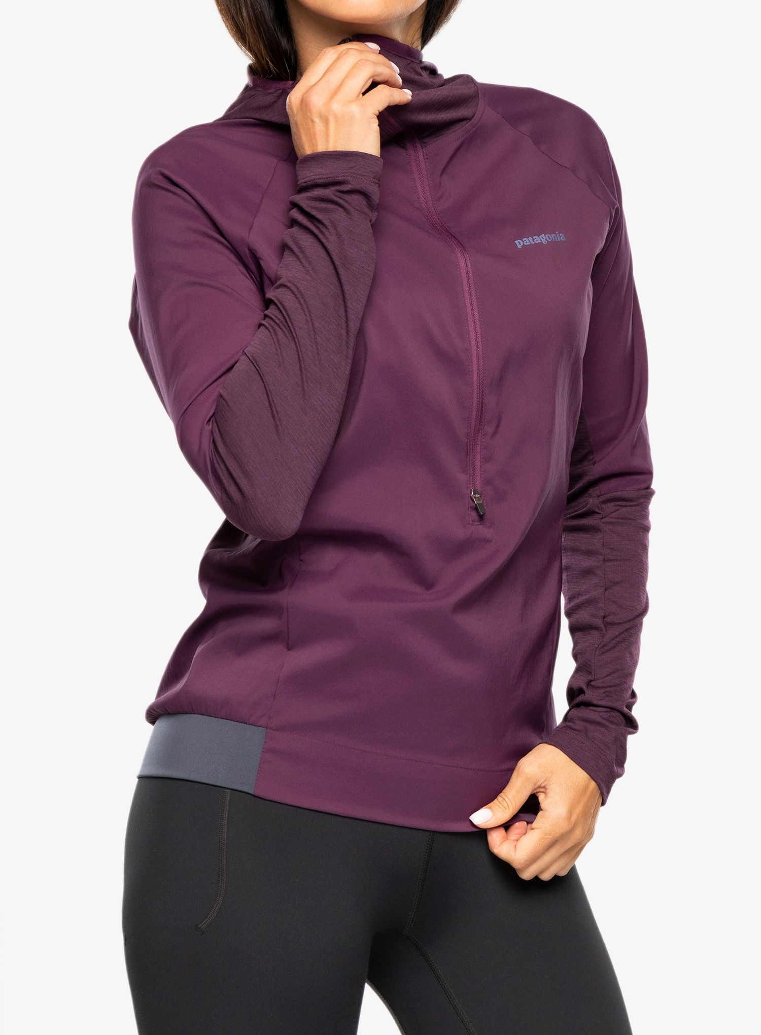 Ženska jakna za tek Patagonia Airshed Pro Pullover - night plum