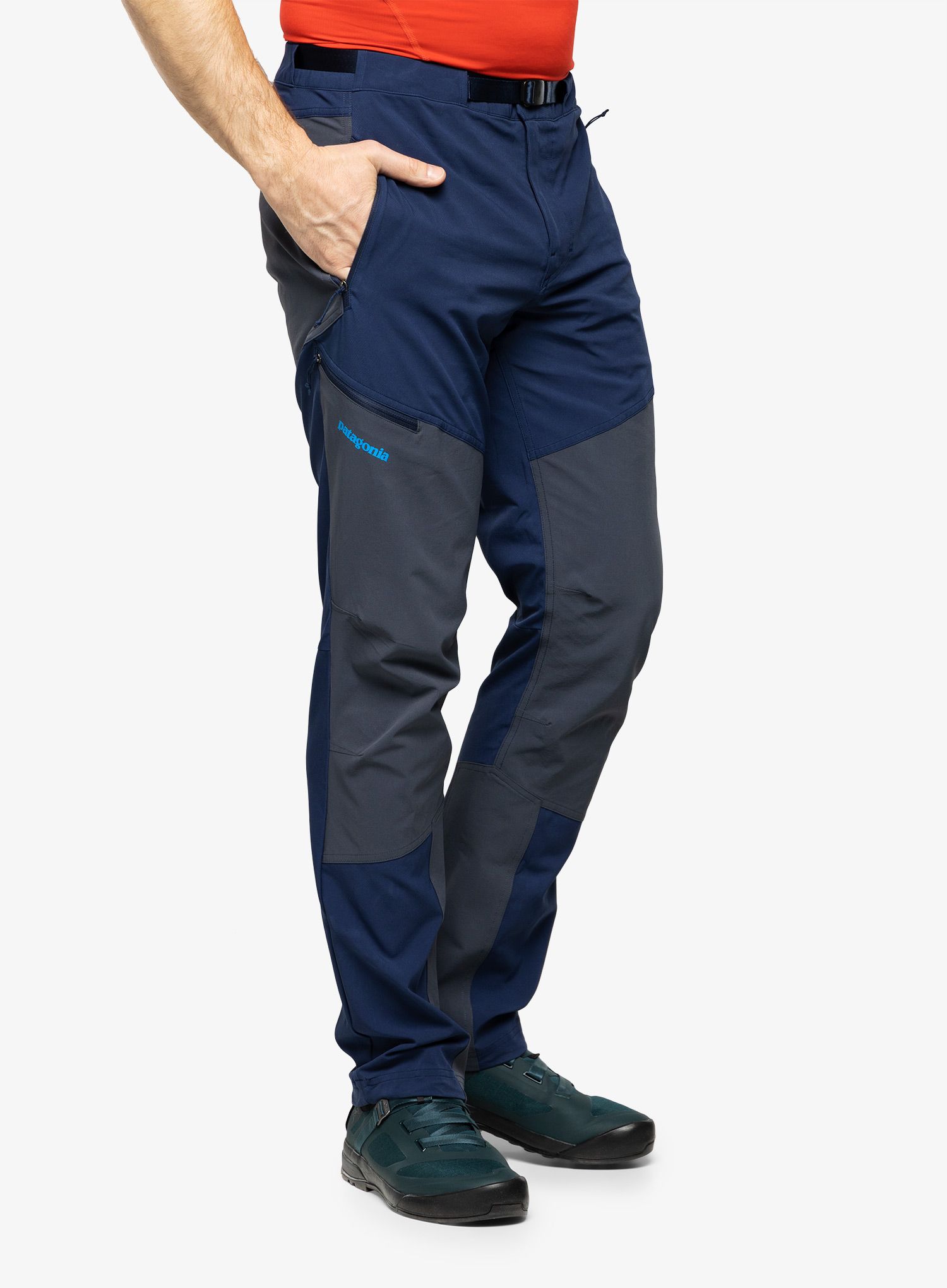 Pohodne hlače Patagonia Altvia Alpine Pants - classic navy