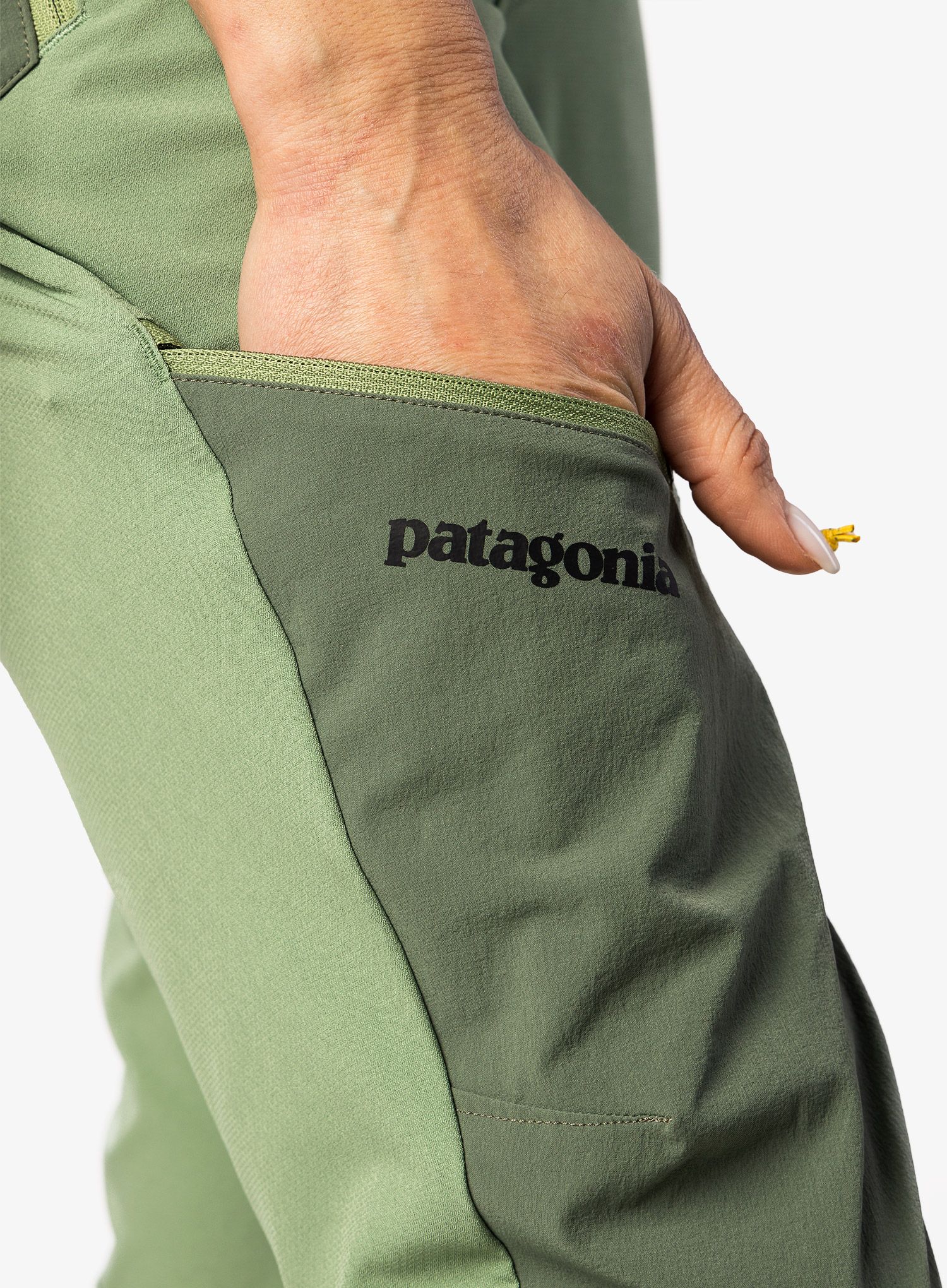 Ženske treking hlače Patagonia Altvia Alpine Pants  - sedge green