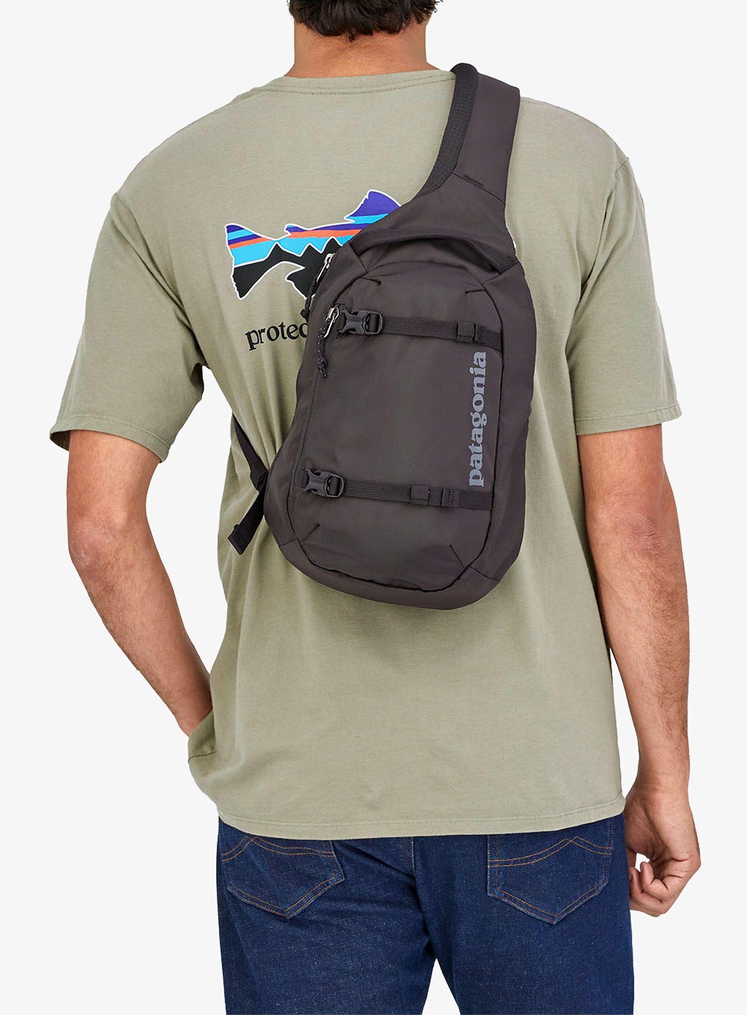 Mestni nahrbtnik Patagonia Atom Sling 8L - black