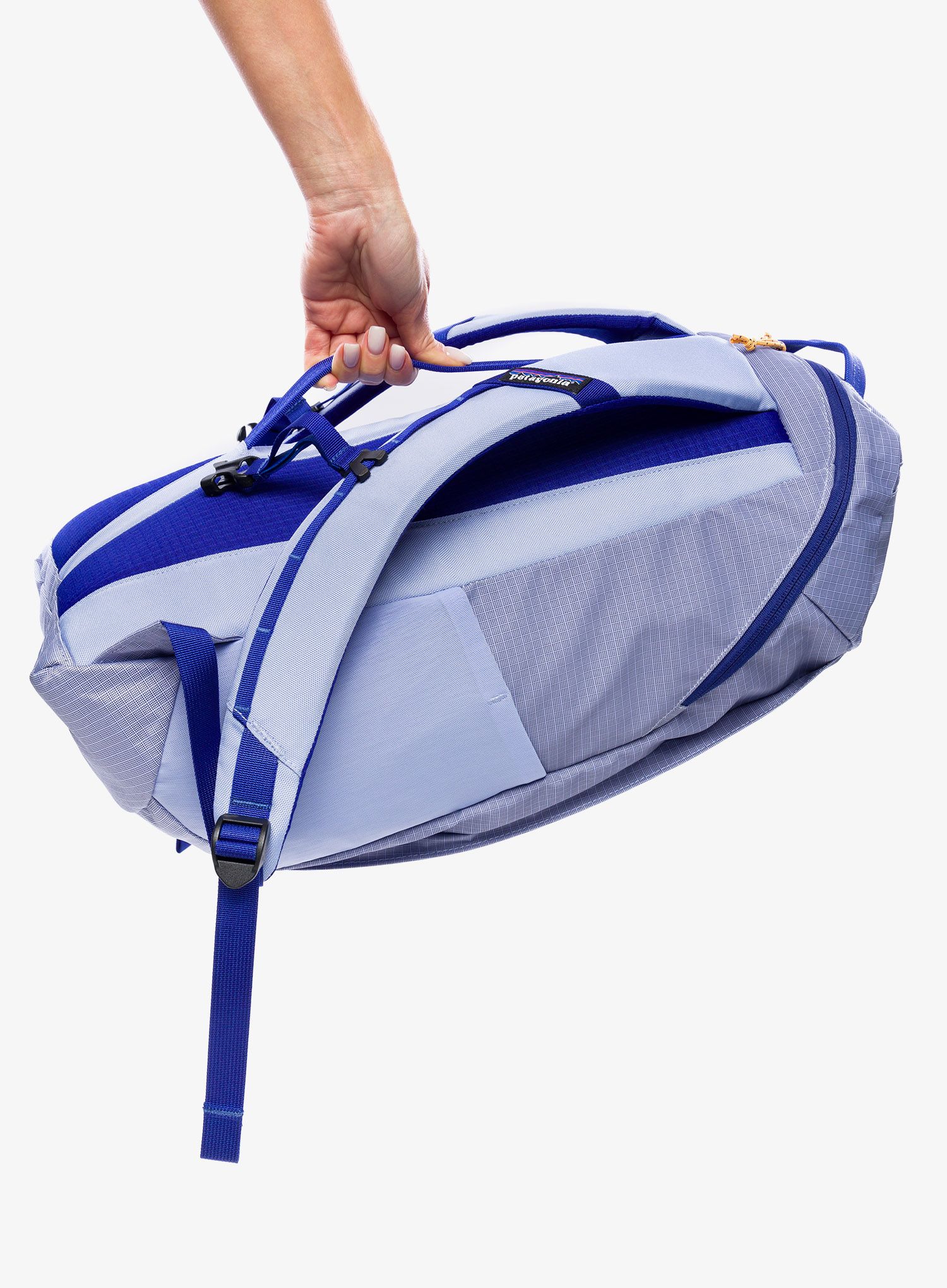 Nahrbtnik za prenosnik Patagonia Black Hole Pack 25L - pale periwinkle