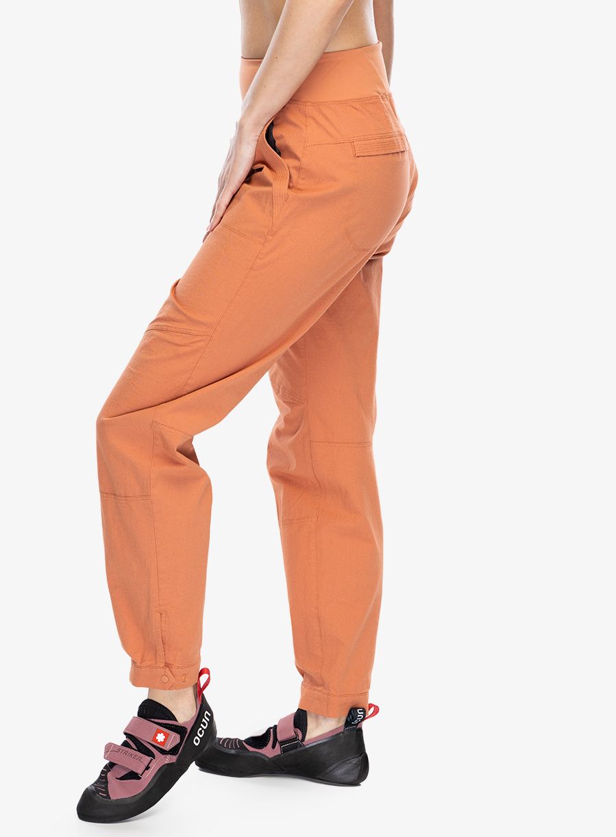 Ženske plezalne hlače Patagonia Caliza Rock Pants - sienna clay