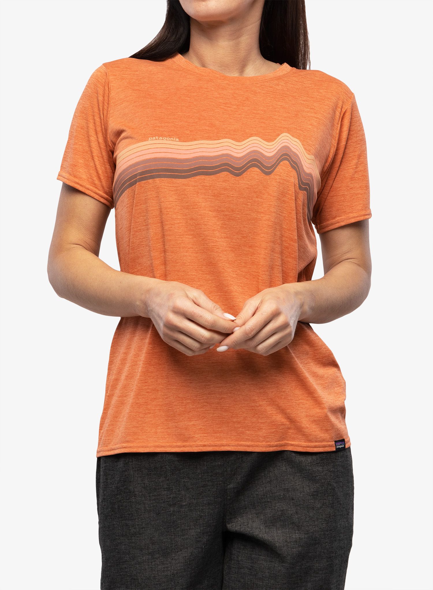Ženska majica s potiskom Patagonia Cap Cool Daily Graphic Shirt - quartz coral x-dye