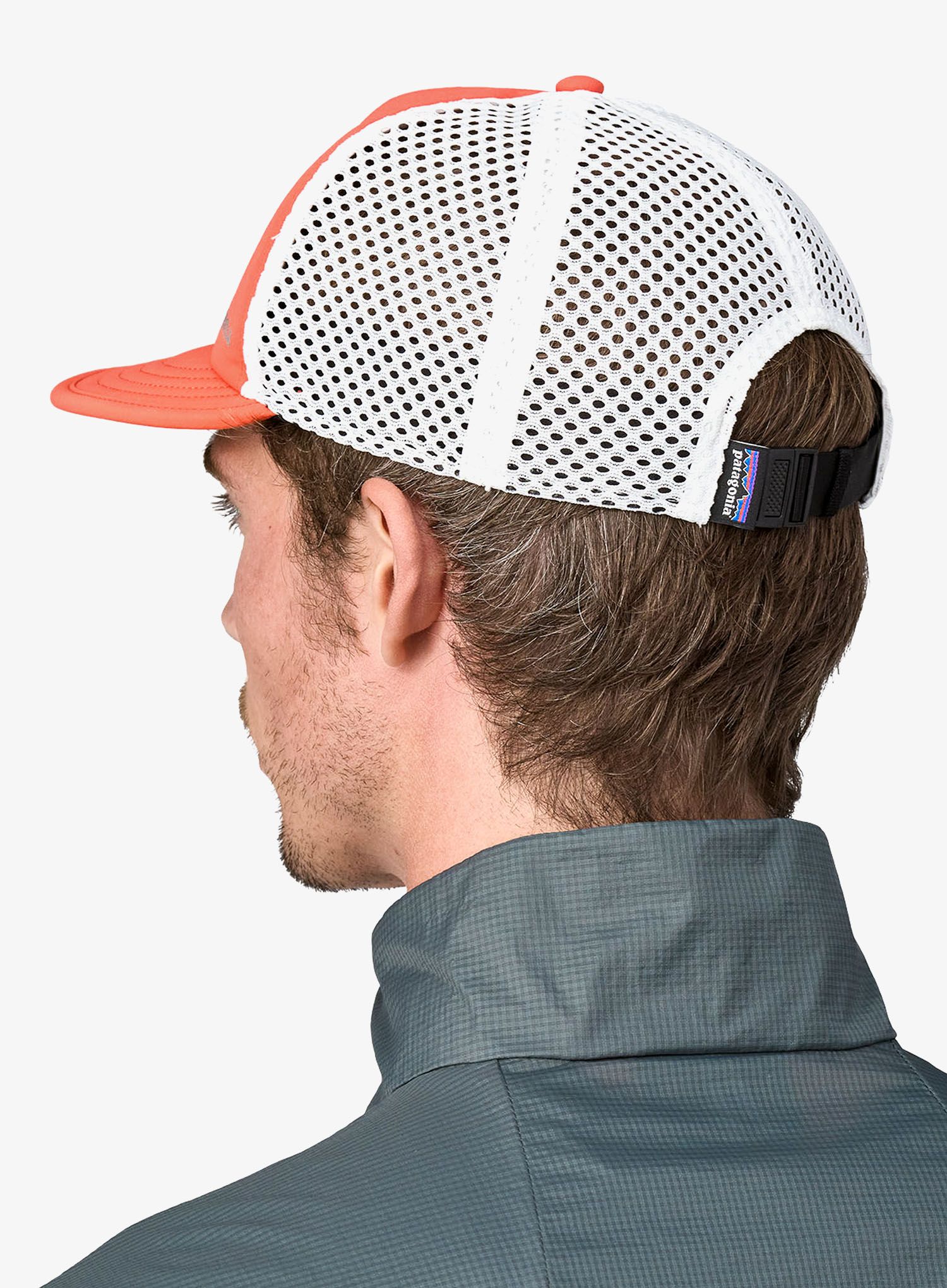 Kape Patagonia Duckbill Shorty Trucker Hat - pimento red