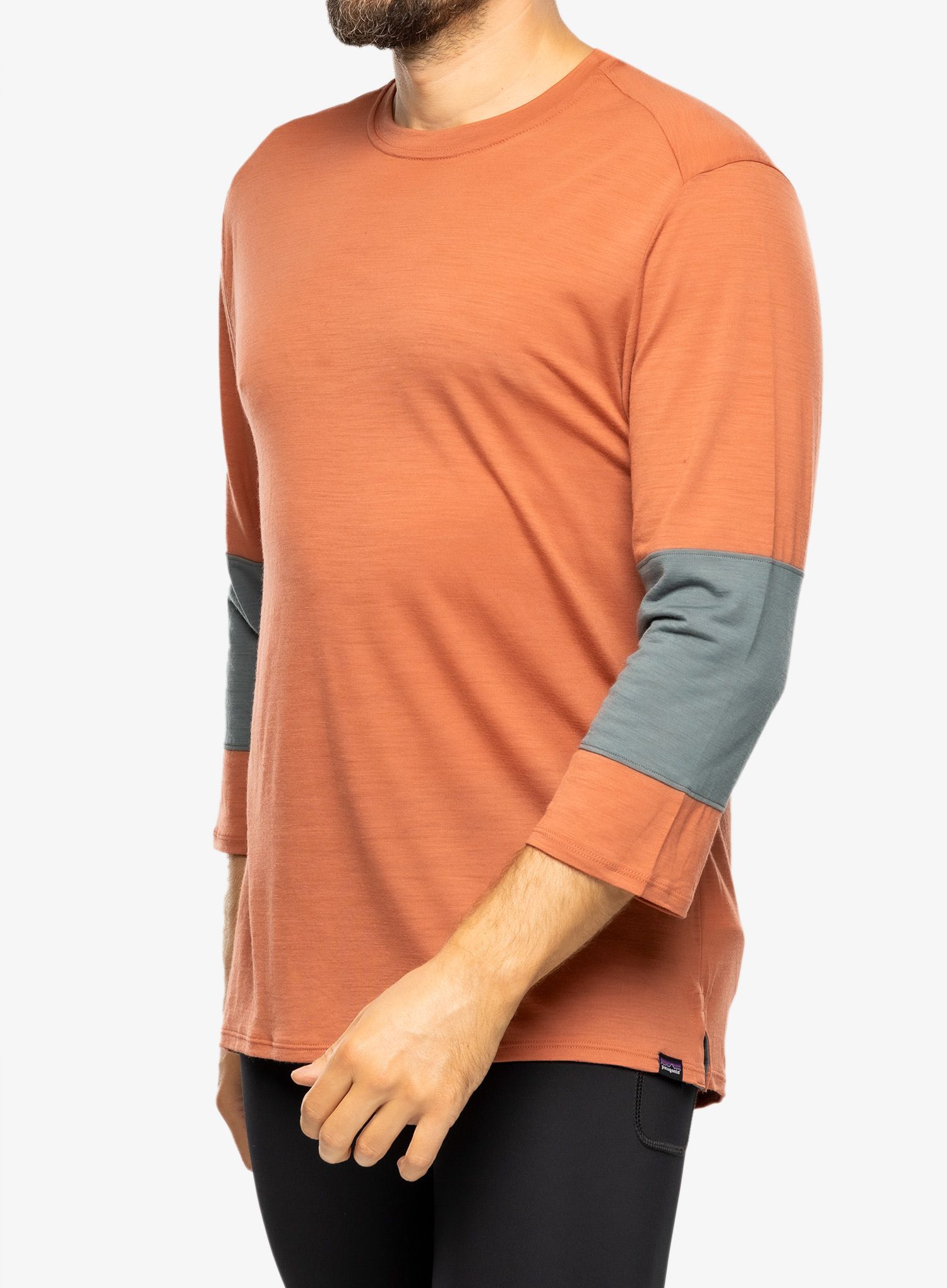Kolesarska majica Patagonia Merino 3/4 Sleeve Bike Jersey - burl red