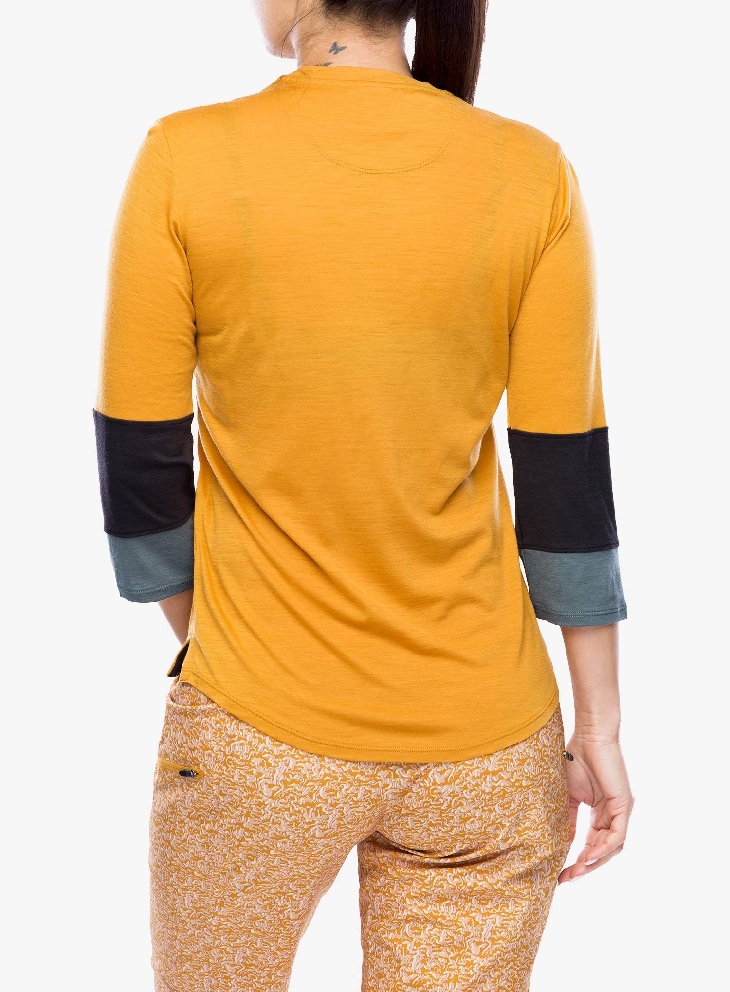 Ženska kolesarska majica Patagonia Merino 3/4 Sleeve Bike Jersey - golden