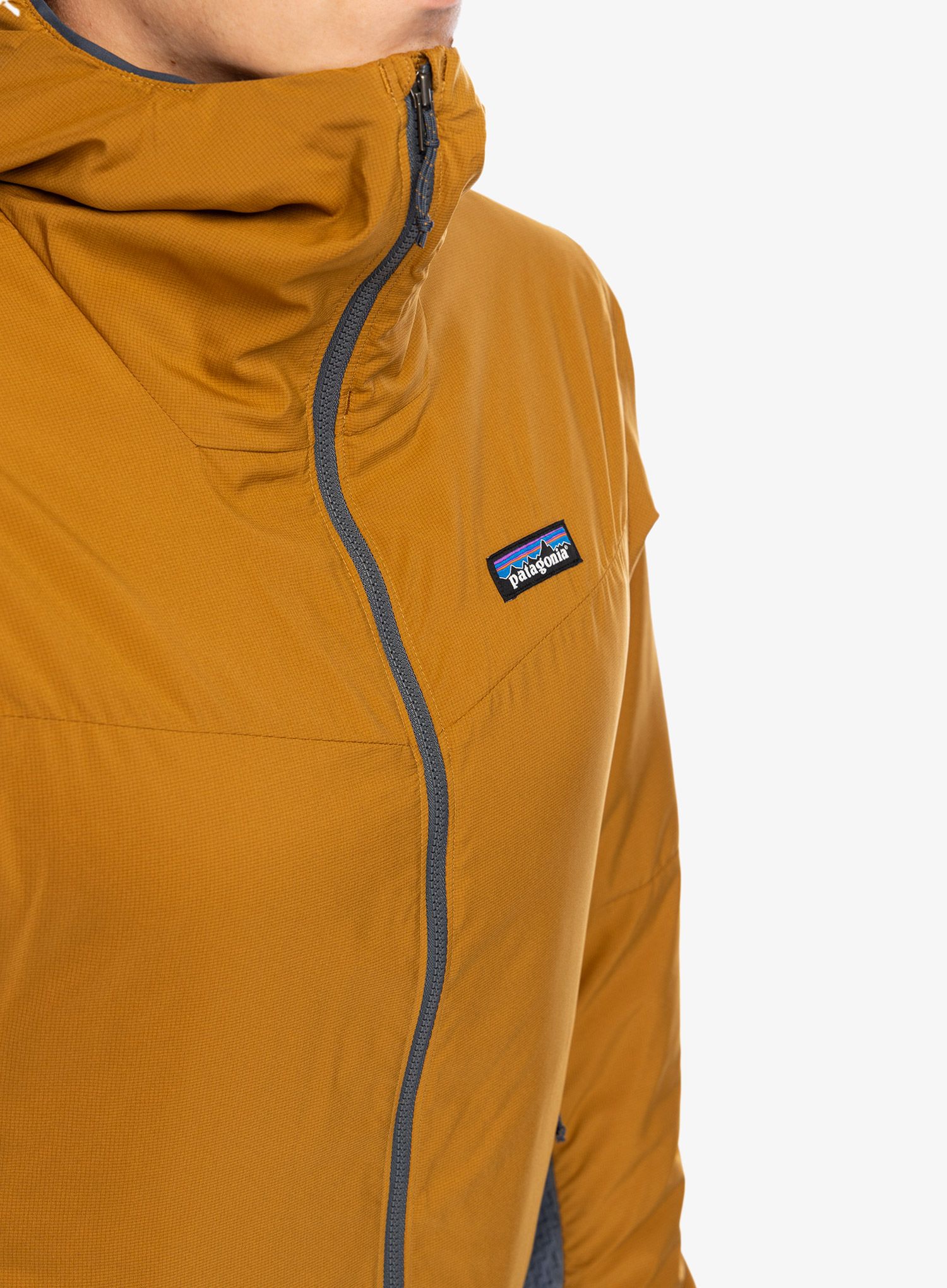 Hibridna jakna Patagonia Nano-Air Light Hybrid Hoody - raptor brown