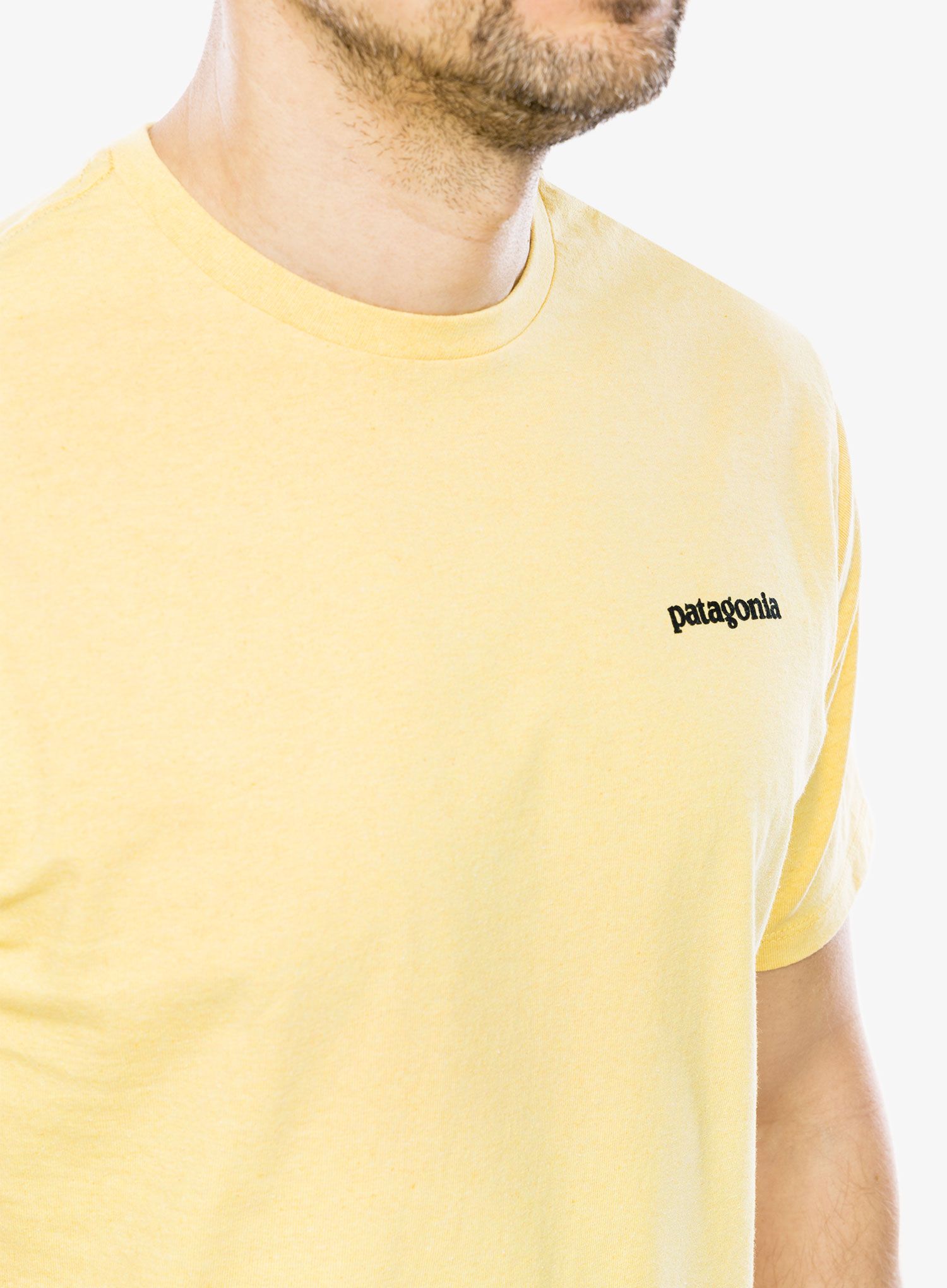 Bombažna majica Patagonia P-6 Logo Responsibili-Tee - milled yellow