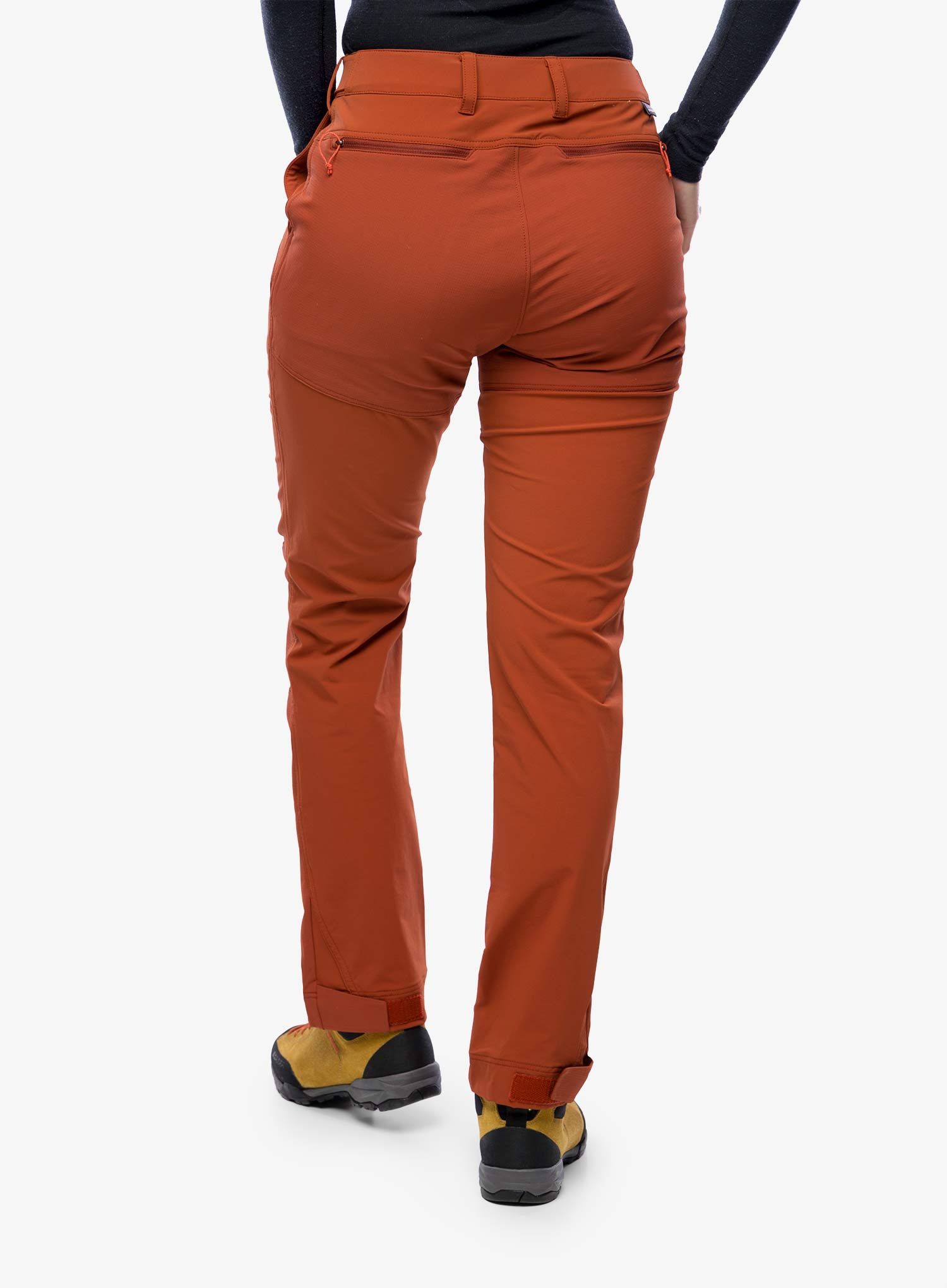 Ženske treking hlače Patagonia Point Peak Trail Pants - mangrove red