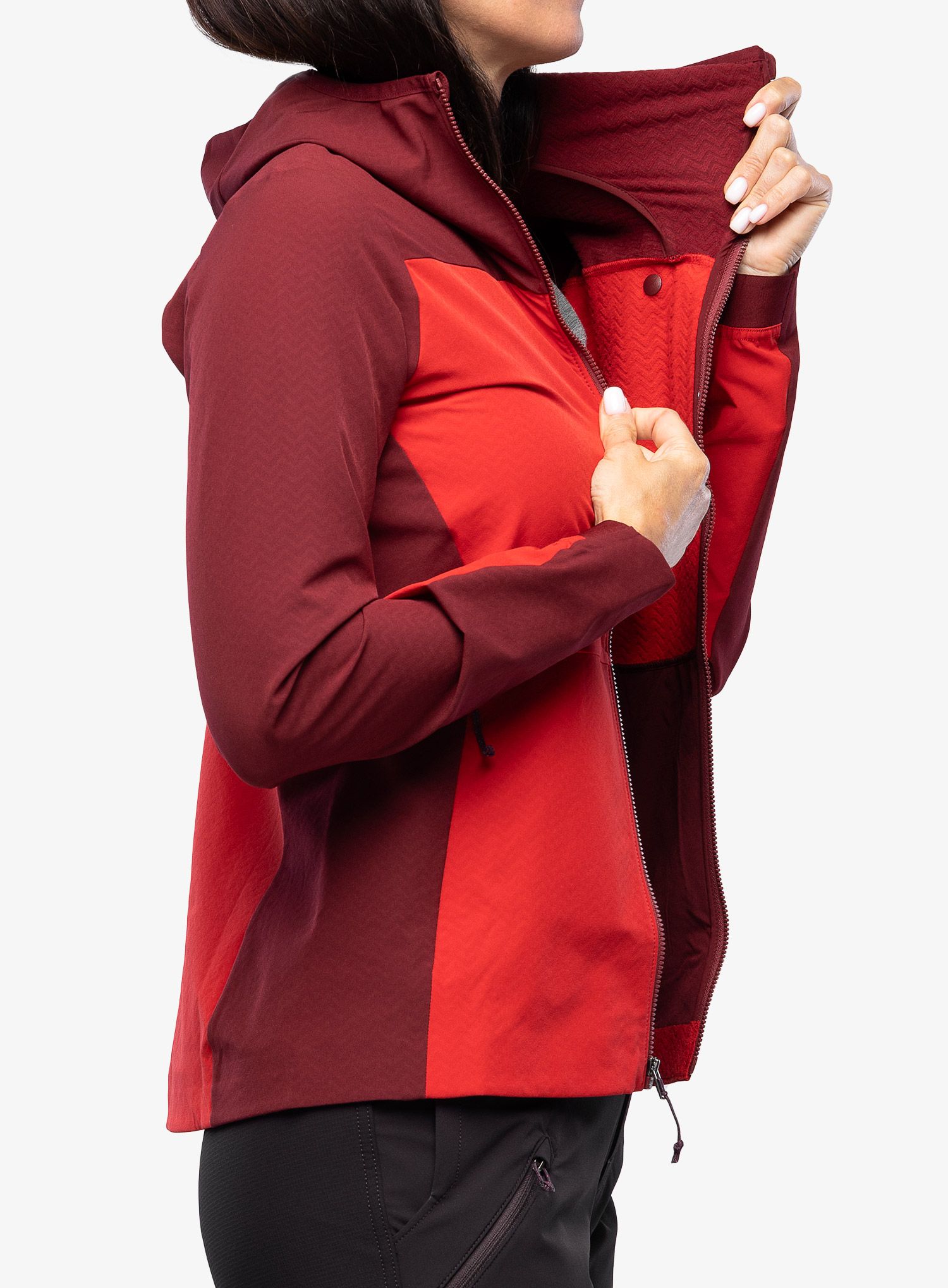 Ženska jakna Patagonia R1 CrossStrata Hoody - touring red