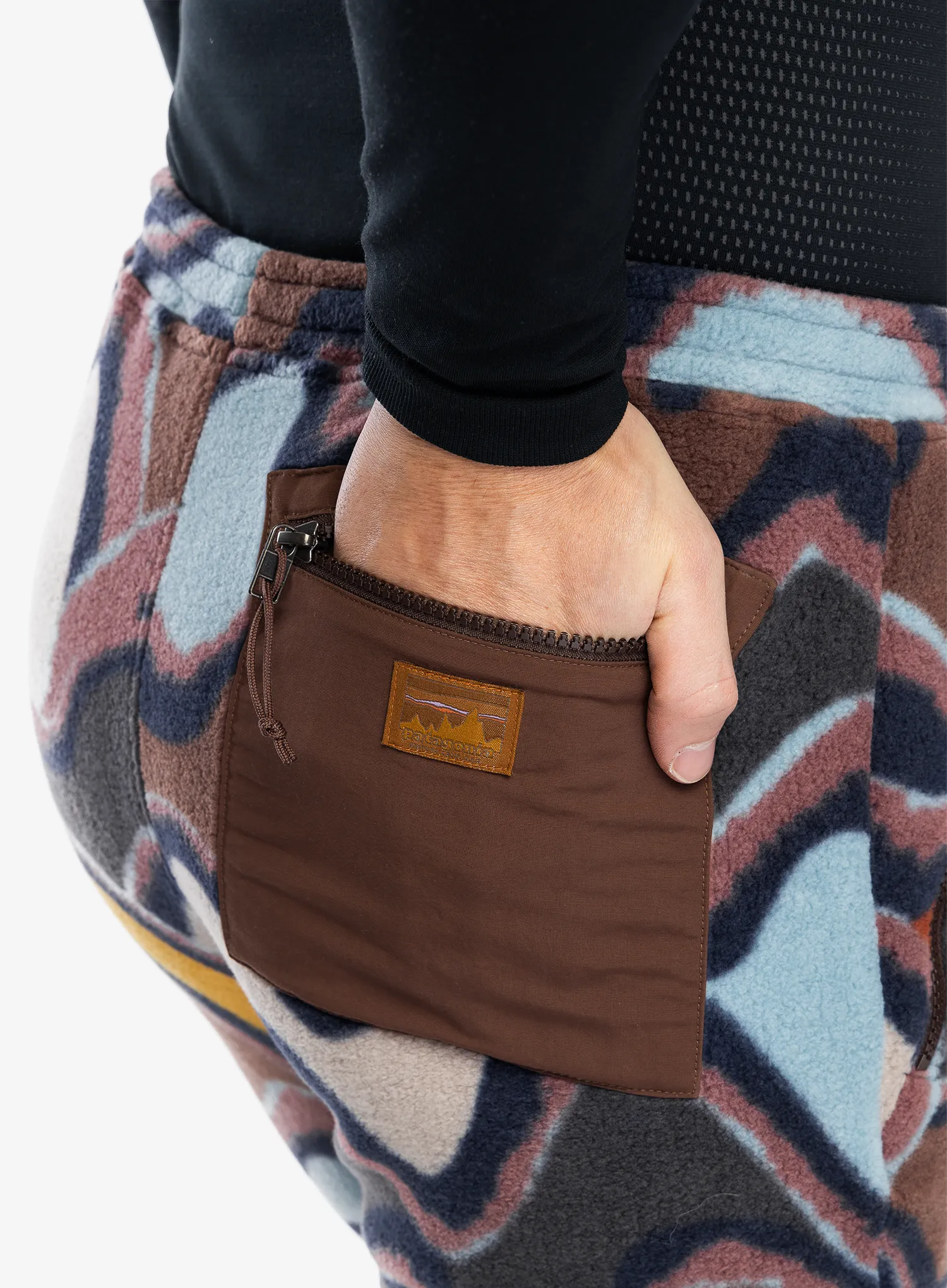 Hlače Patagonia Synch Pants - currents dulse mauve