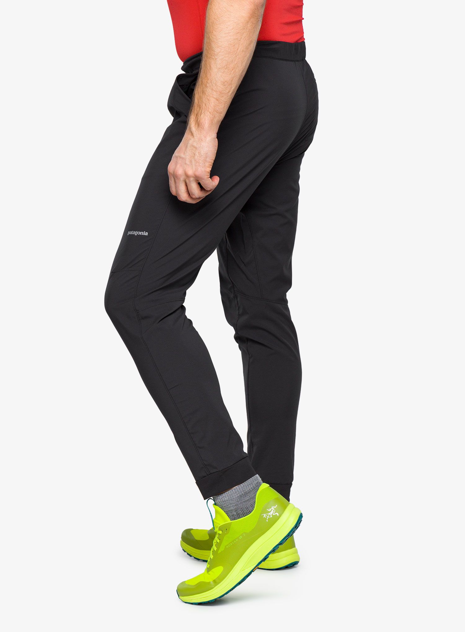 Tekaške hlače Patagonia Terrebonne Joggers - black