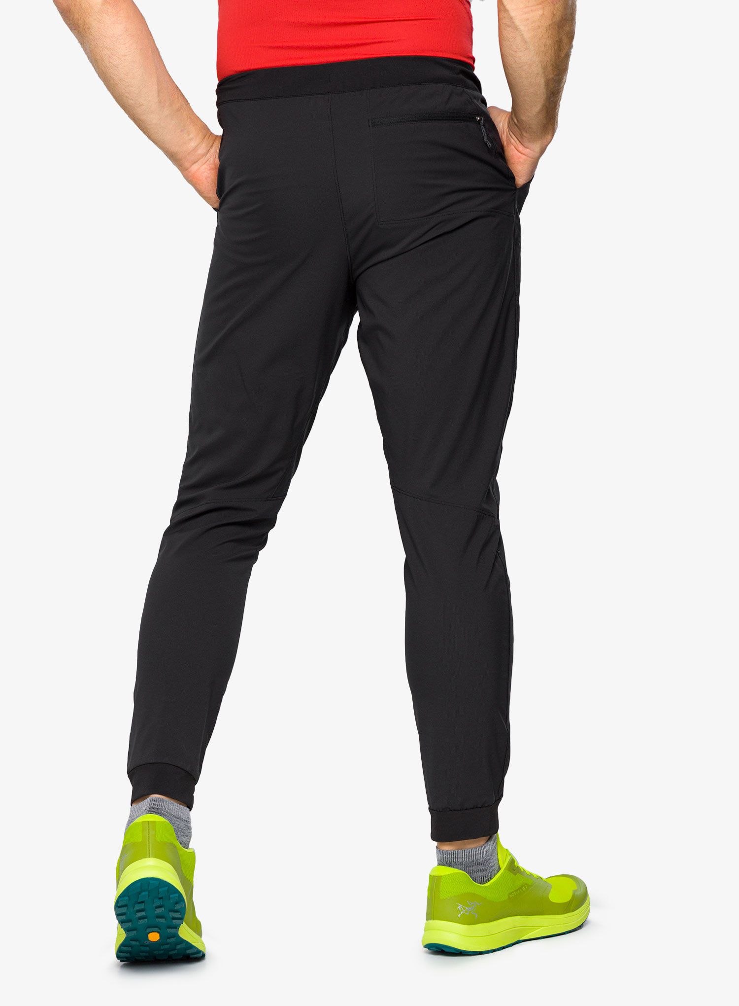 Tekaške hlače Patagonia Terrebonne Joggers - black
