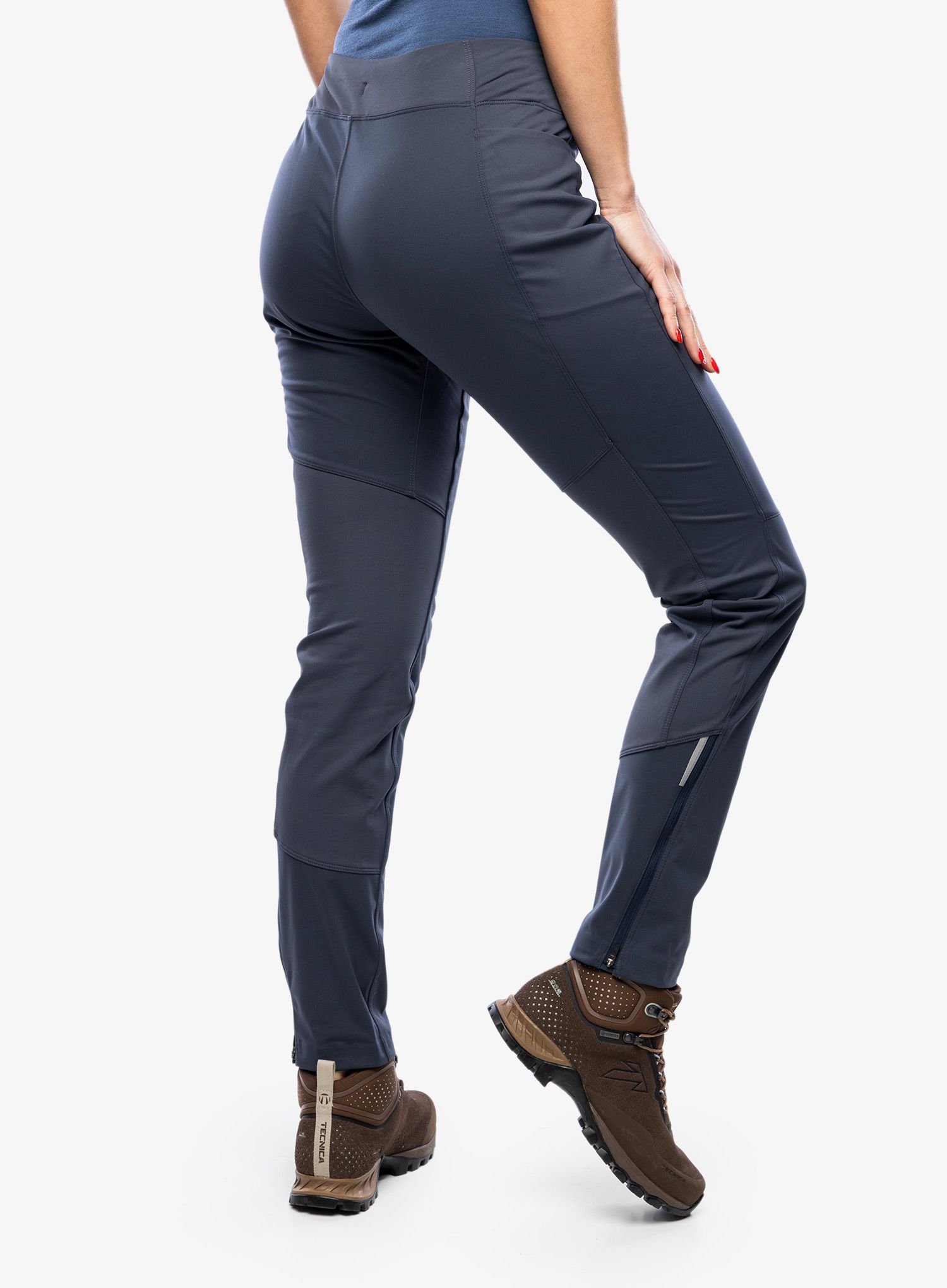 Ženske softshell hlače Patagonia Wind Shield Pants - smolder blue