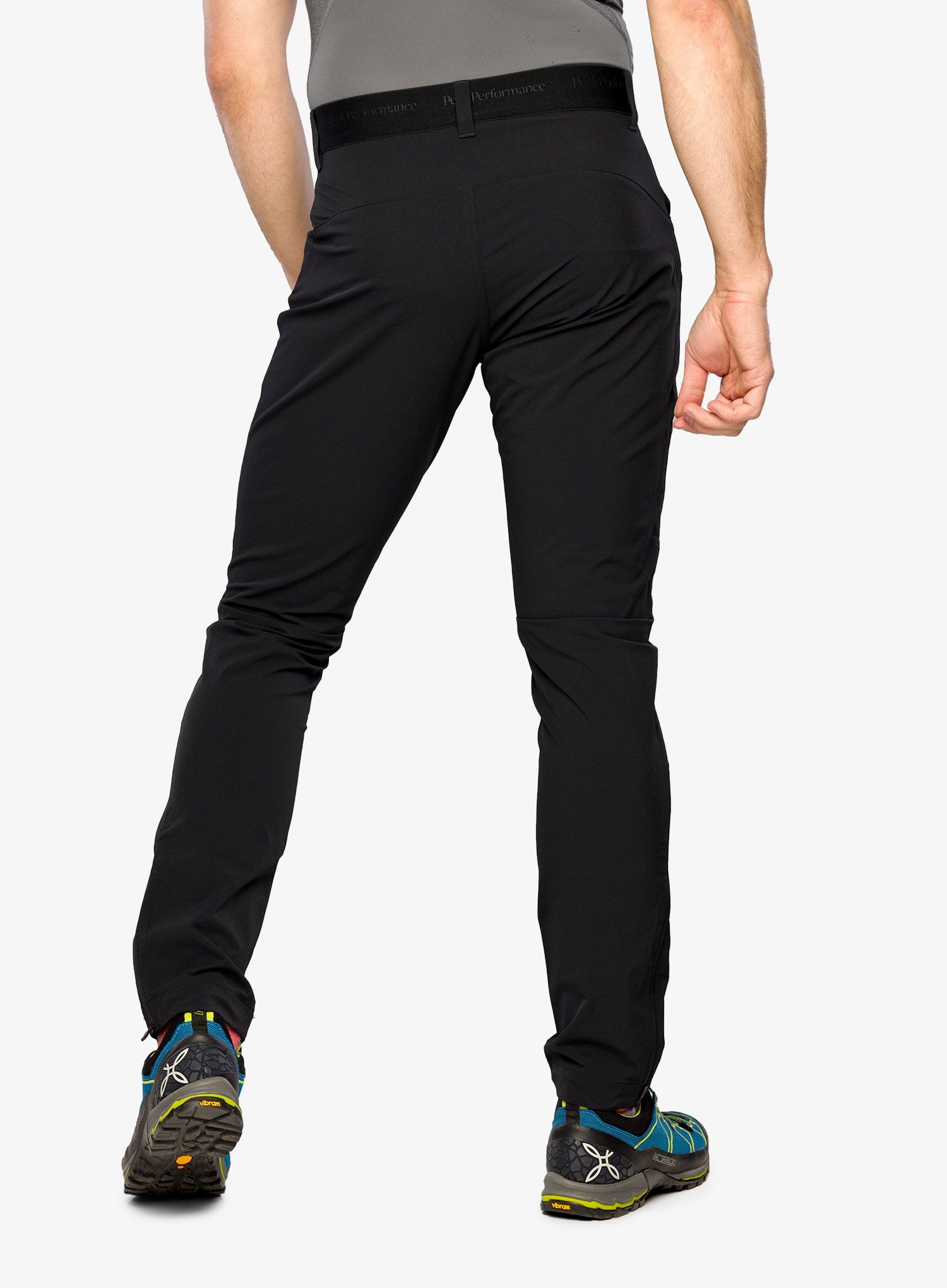 Softshell hlače Peak Performance Light SS Scale Pants - black
