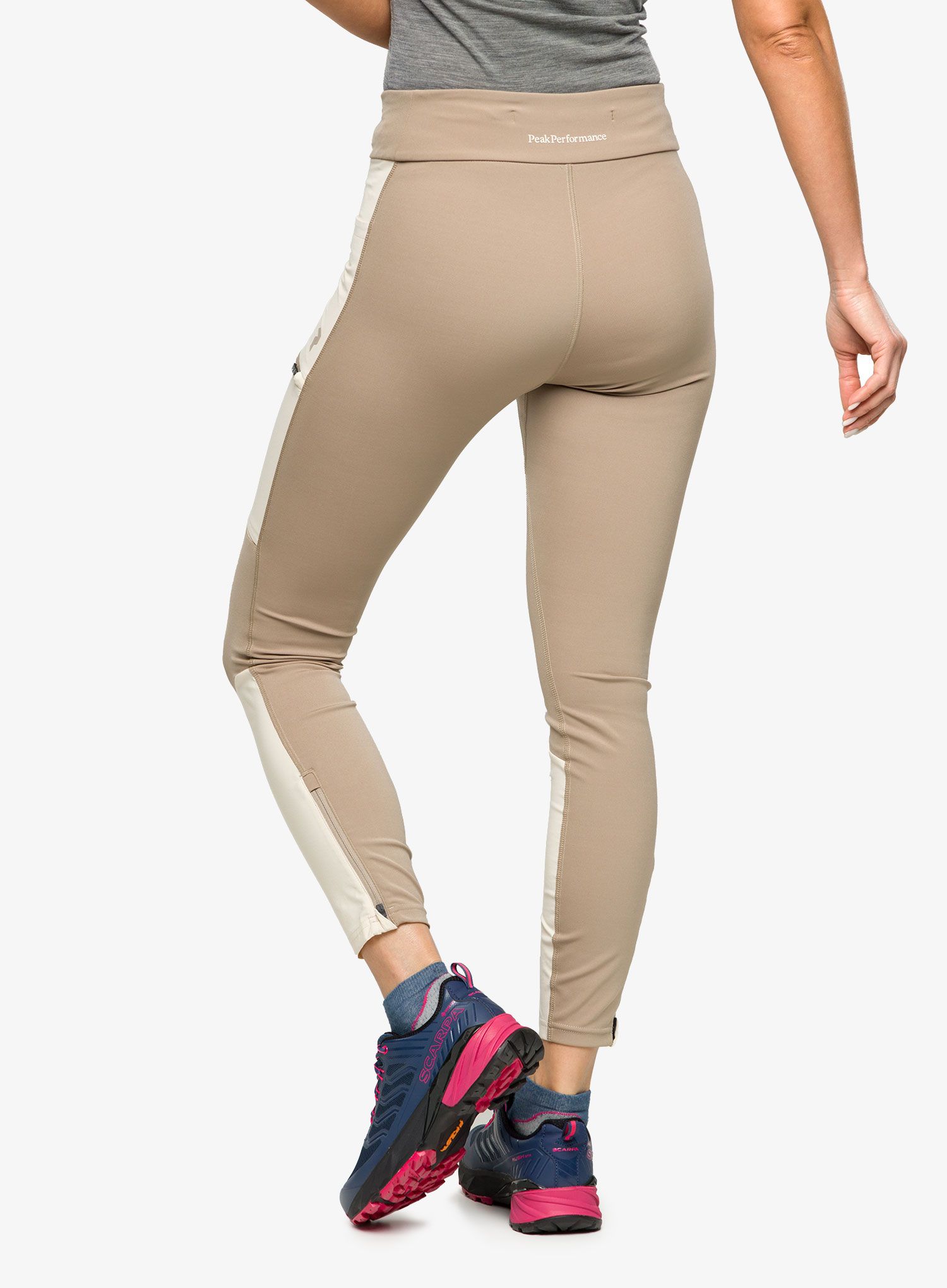 Ženske pajkice Peak Performance Vislight Track Tights - avid beige