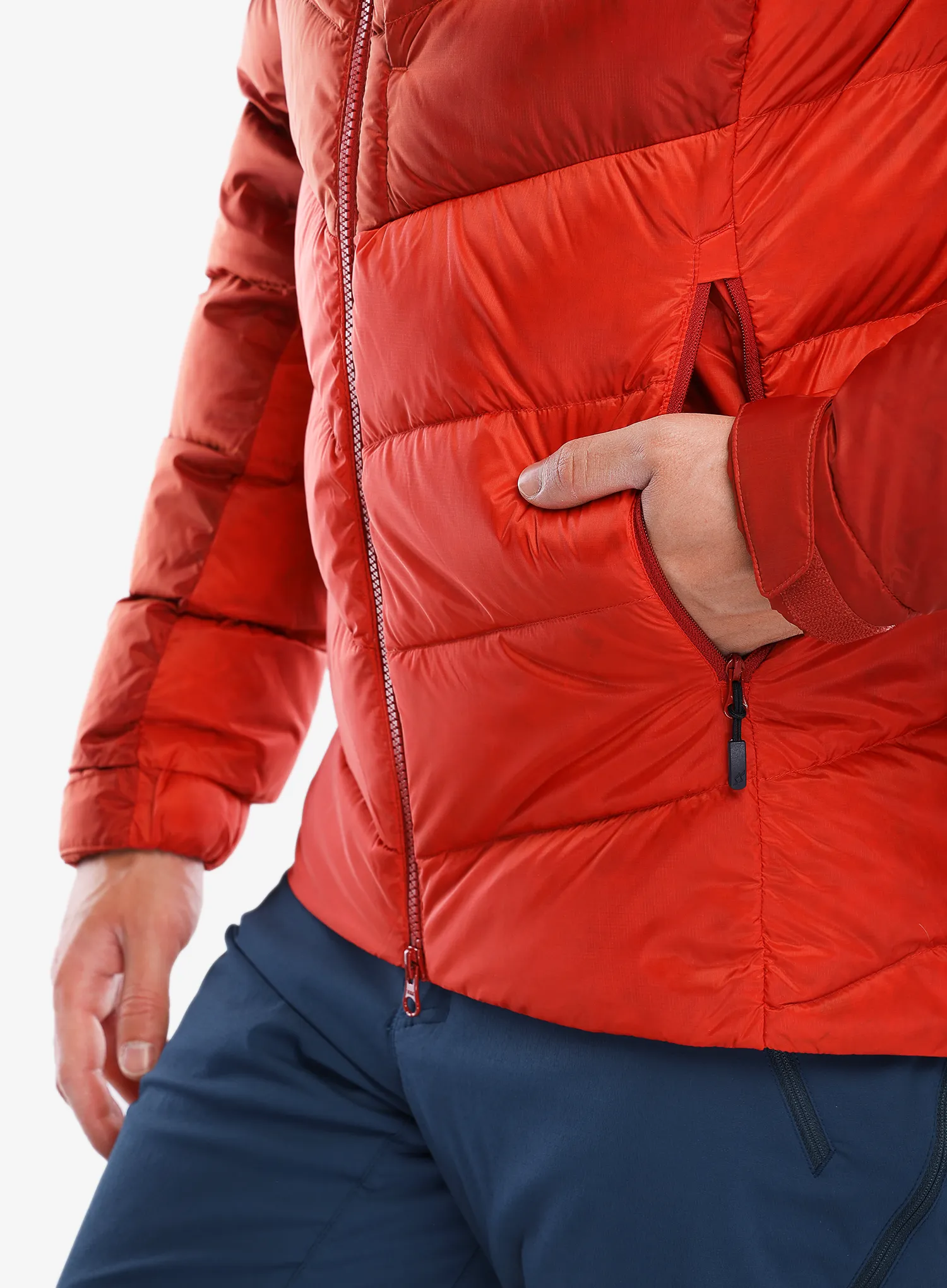 Puhovka Rab Axion Pro Jacket - tuscan red/dark horizon
