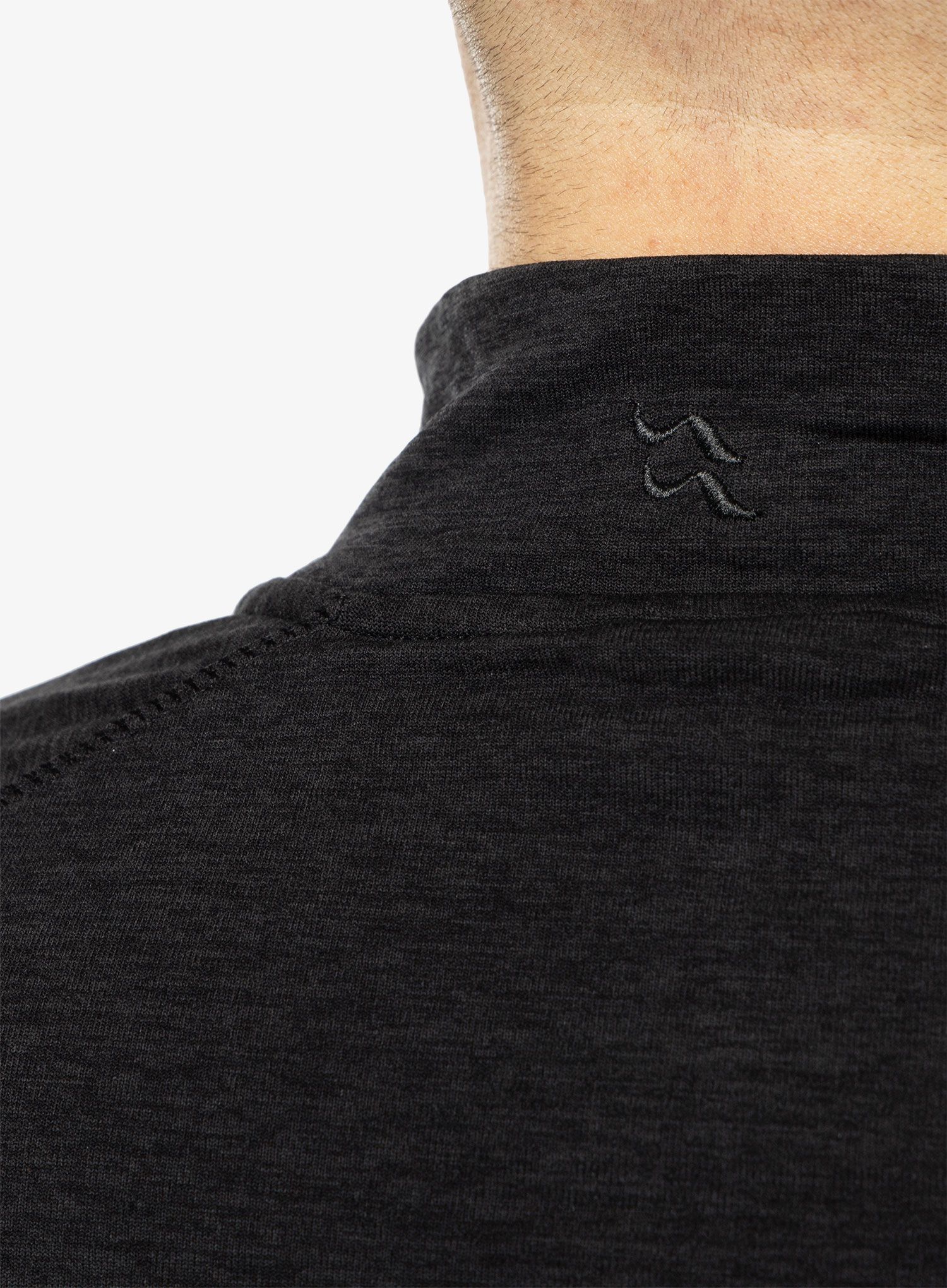Jopica z zadrgo Rab Nexus Pull-On  - black
