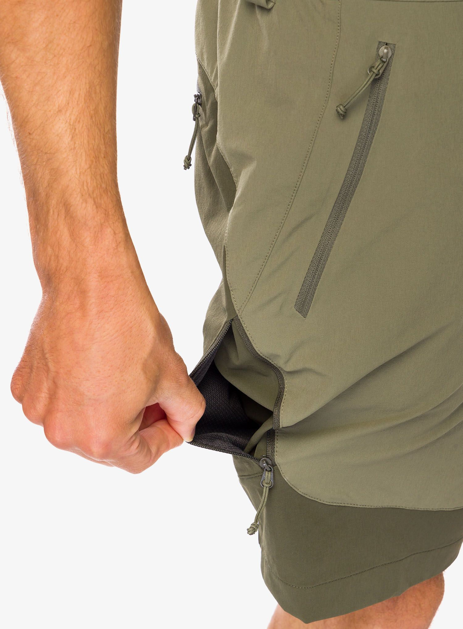 Pohodniške kratke hlače Rab Torque Mountain Shorts - light khaki/army