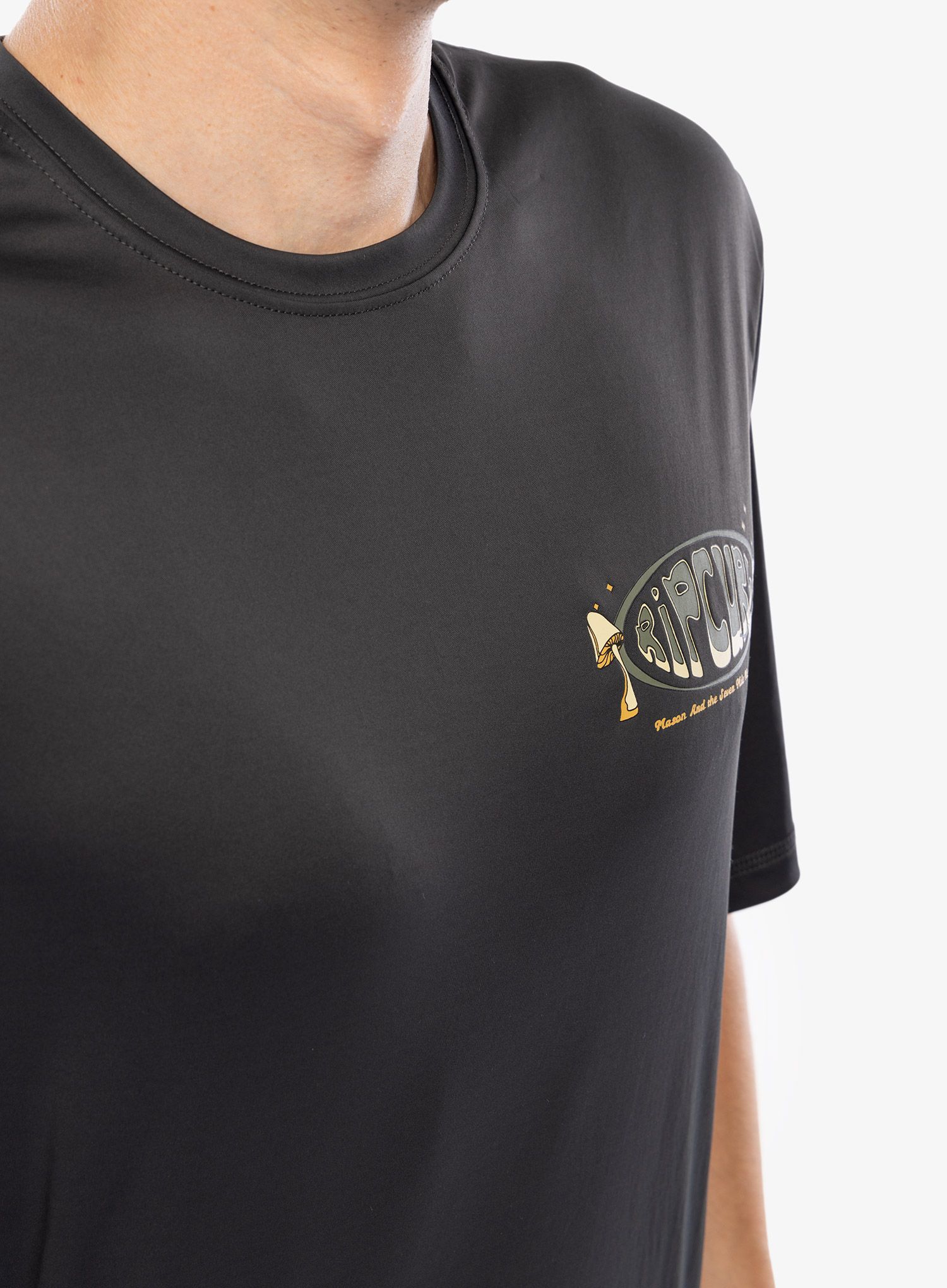 Športna majica Rip Curl Mason Pipe Surflite Upf S/S - washed black