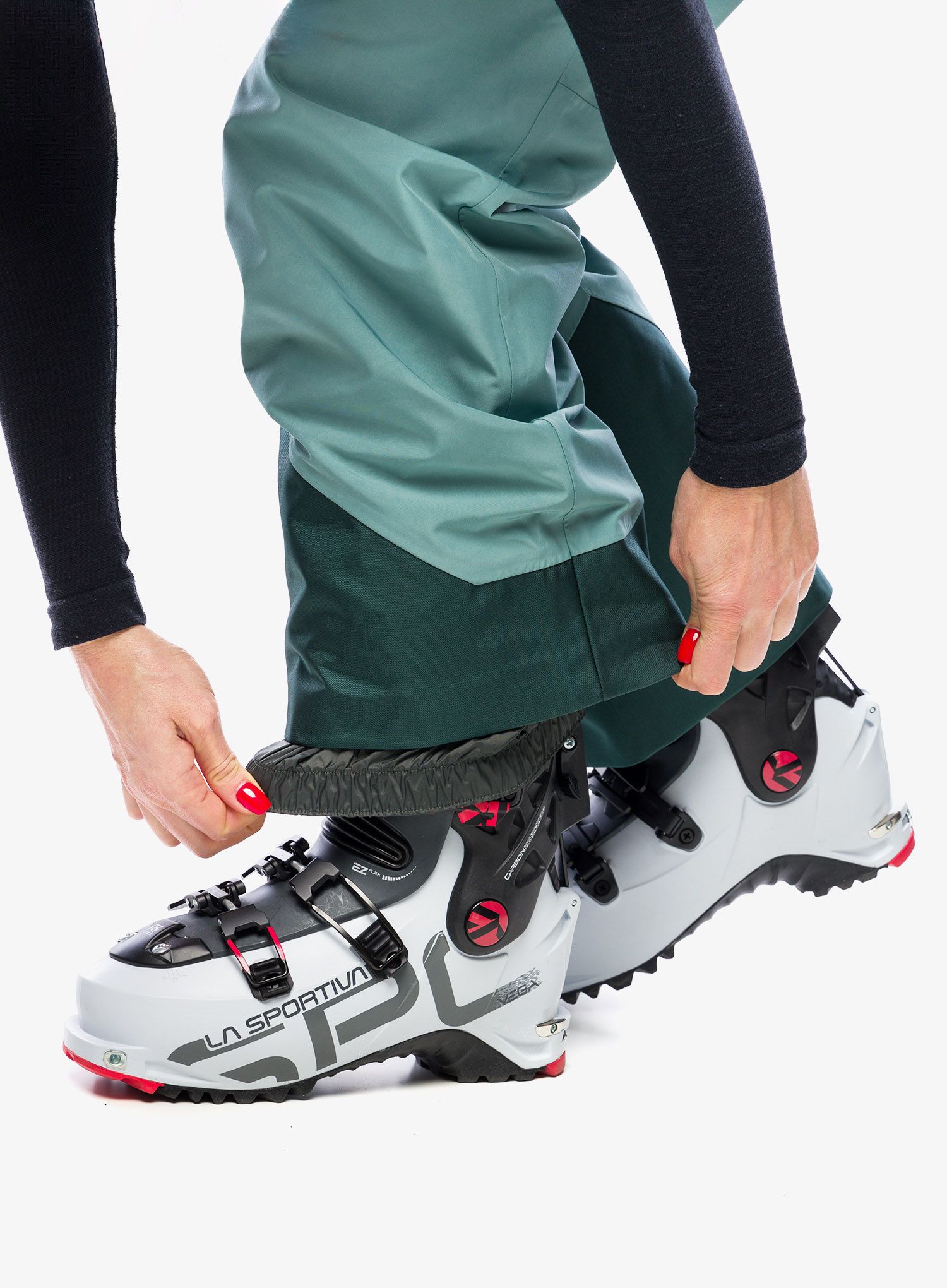 Ženske smučarske hlače SCOTT Vertic GTX 2L Pants - aruba green/northern mint