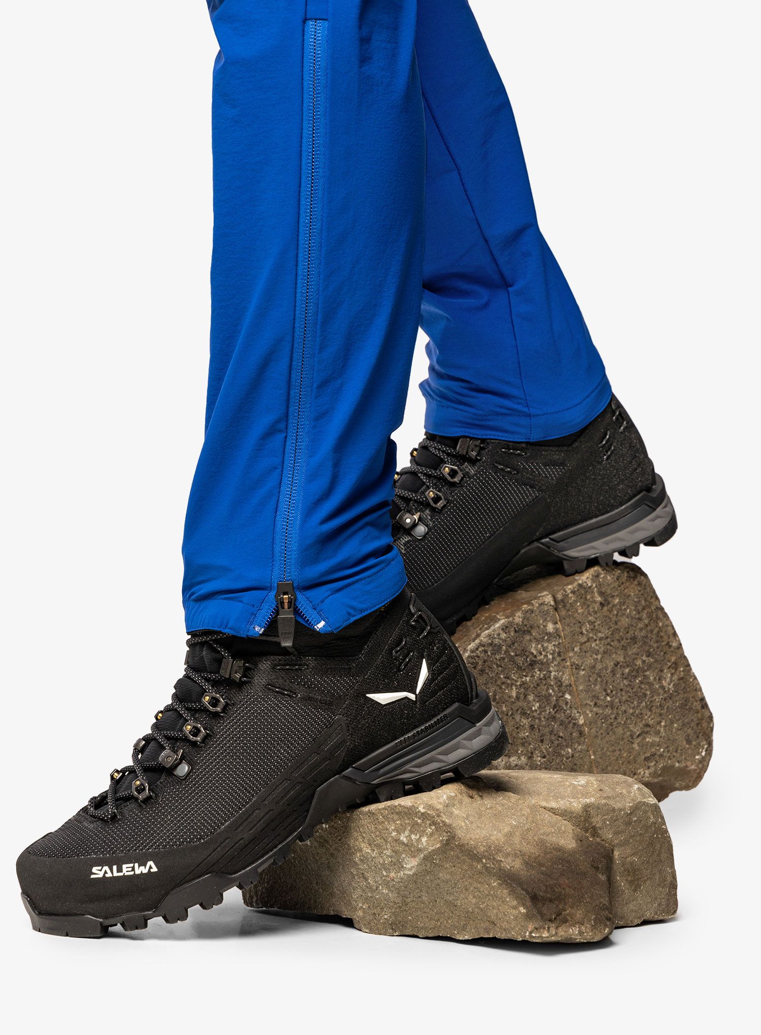 Ženski čevlji za polavtomatske dereze Salewa Ortles Edge Mid GTX - black/black