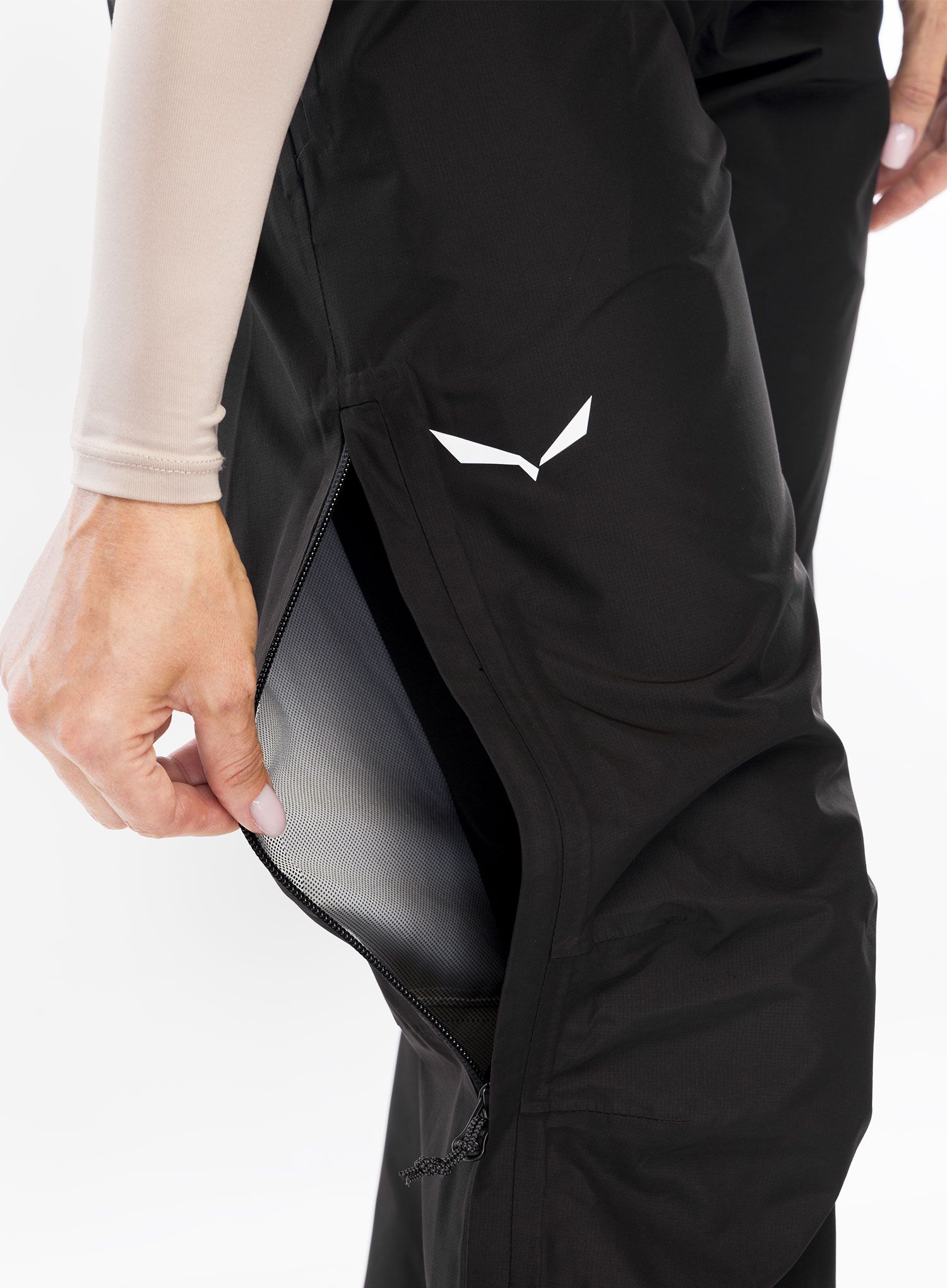 Nepremočljive hlače Salewa Puez Aqua PTX 2,5L Pants - black out