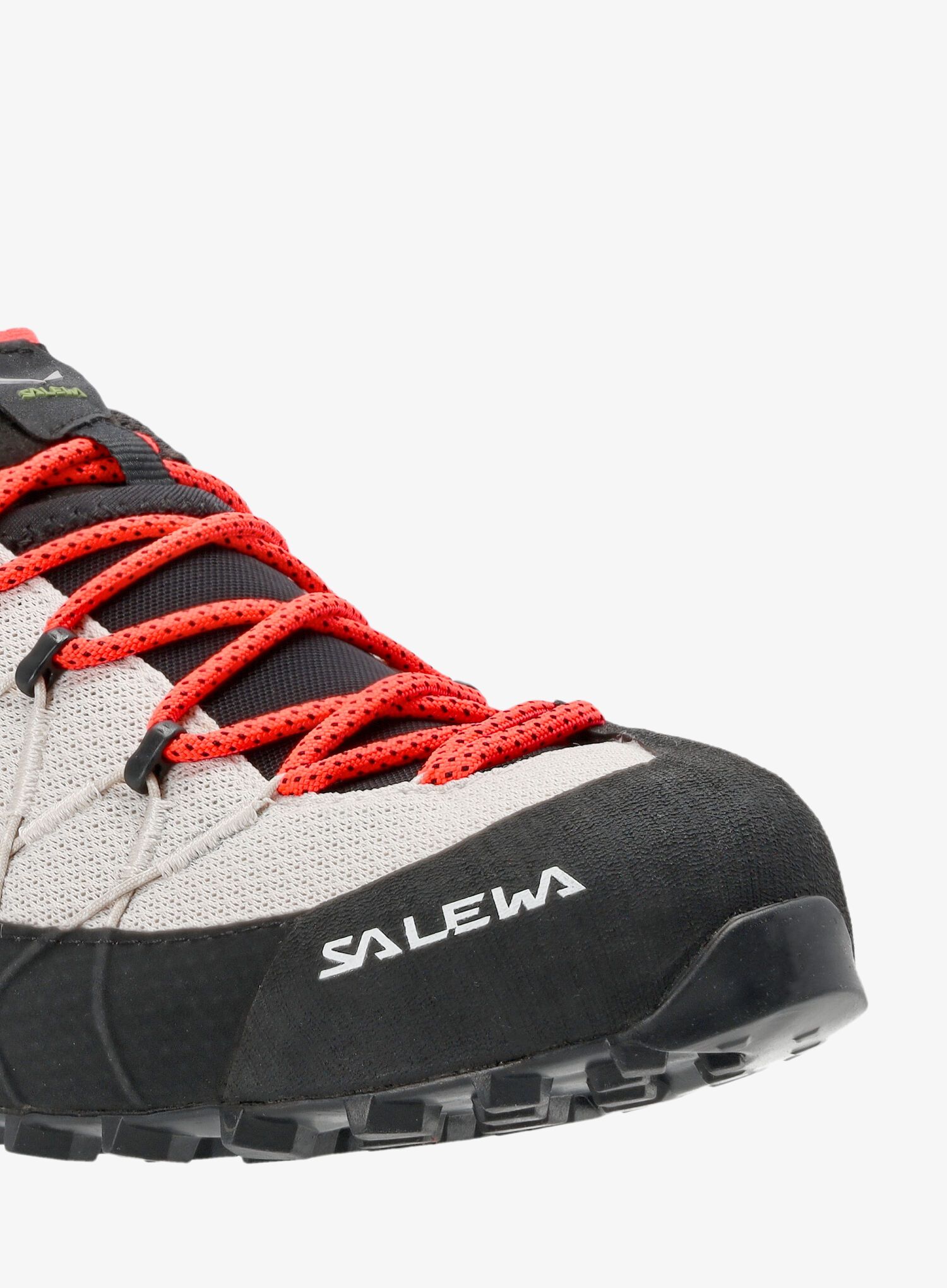Ženski pristopni čevlji Salewa Wildfire 2 GTX - oatmeal/black