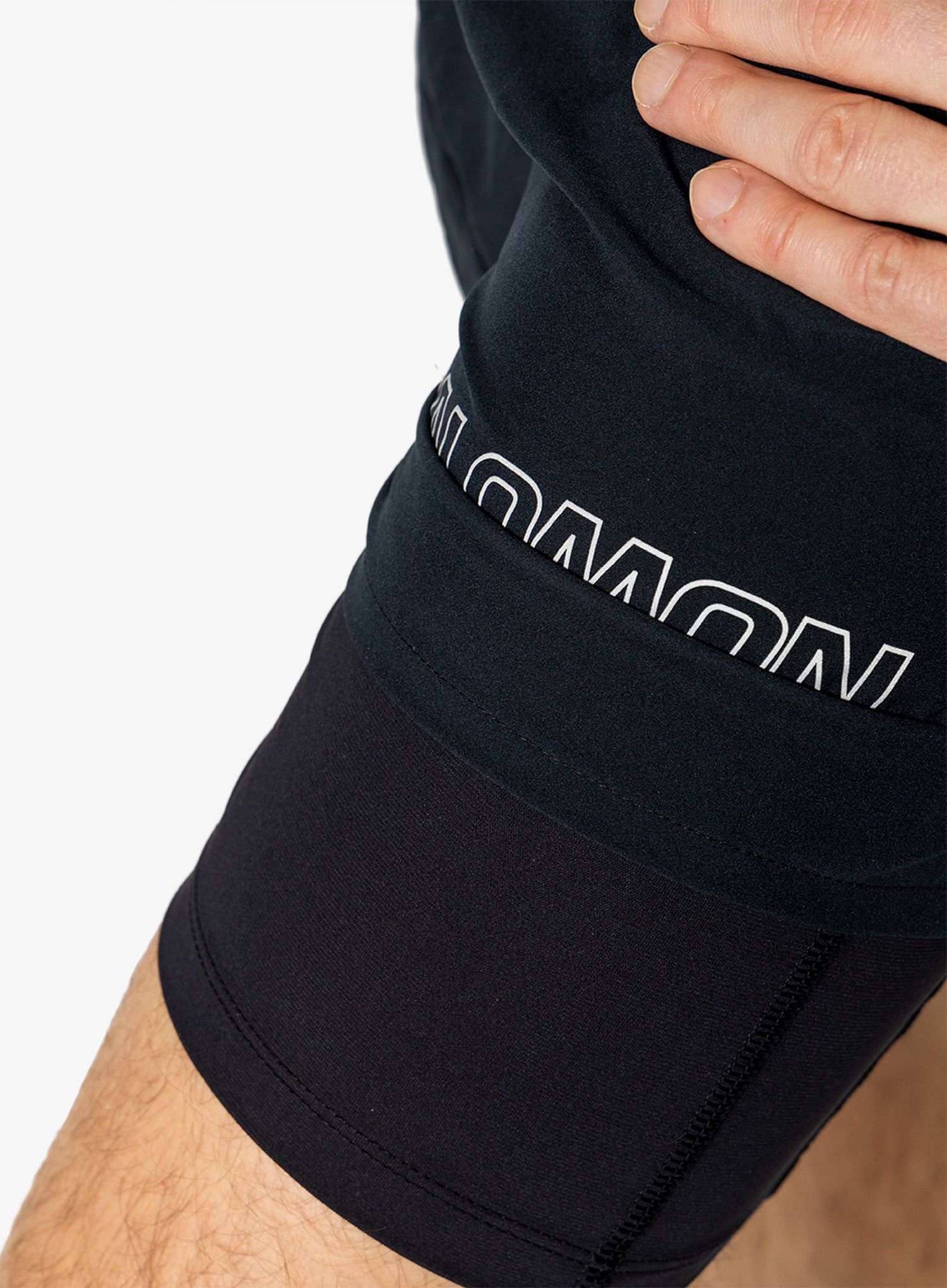 Moške tekaške kratke hlače Salomon Cross 2in1 Shorts - deep black