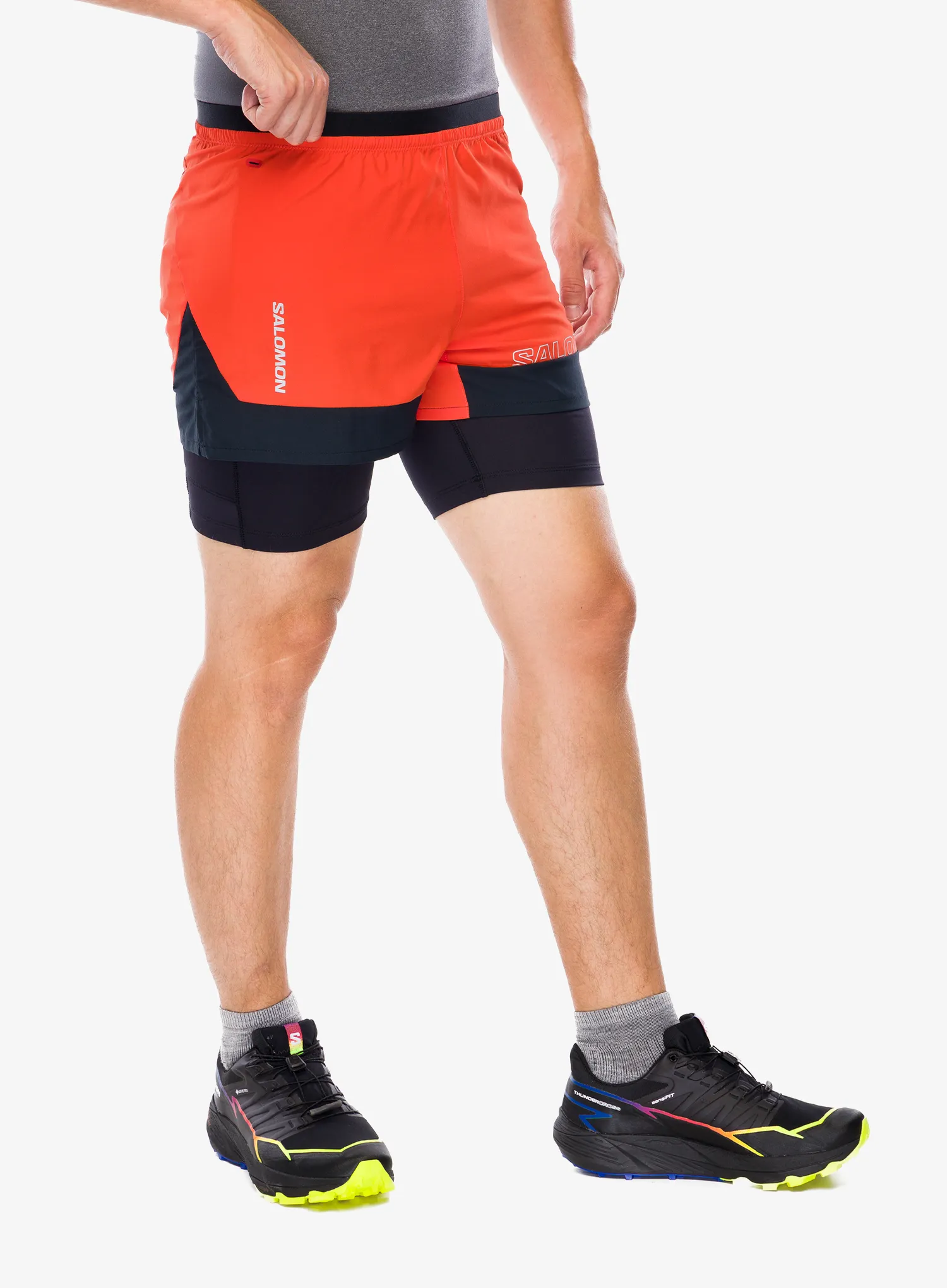 Tekaške kratke hlače Salomon Cross 2in1 Shorts - tomato/deep black