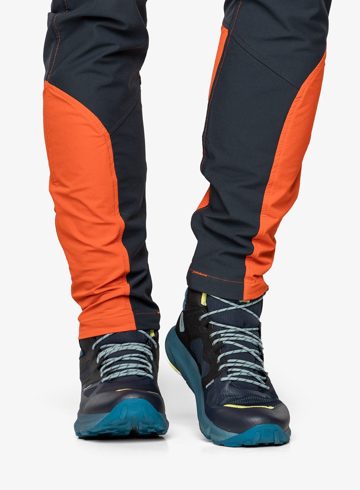 GORE TEX čevlji Salomon Predict Hike MID GTX - dark sapphire